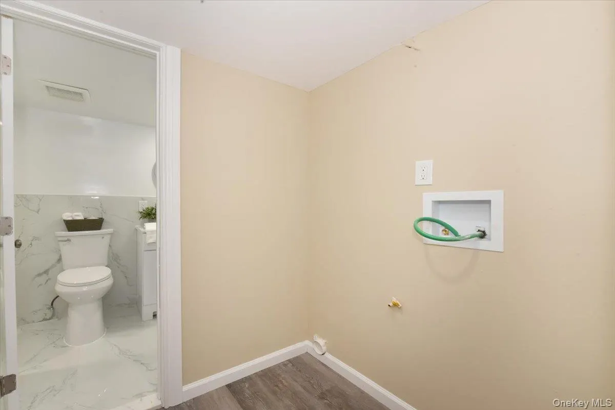 11 Grant Street, Hempstead, NY, 4 Bedrooms Bedrooms, 8 Rooms Rooms,2 BathroomsBathrooms,Residential,For Rent,Grant,0,1057680 11 Grant Street, Hempstead, NY, 4 Bedrooms Bedrooms, 8 Rooms Rooms,2 BathroomsBathrooms,Residential,For Rent,Grant,0,1057680