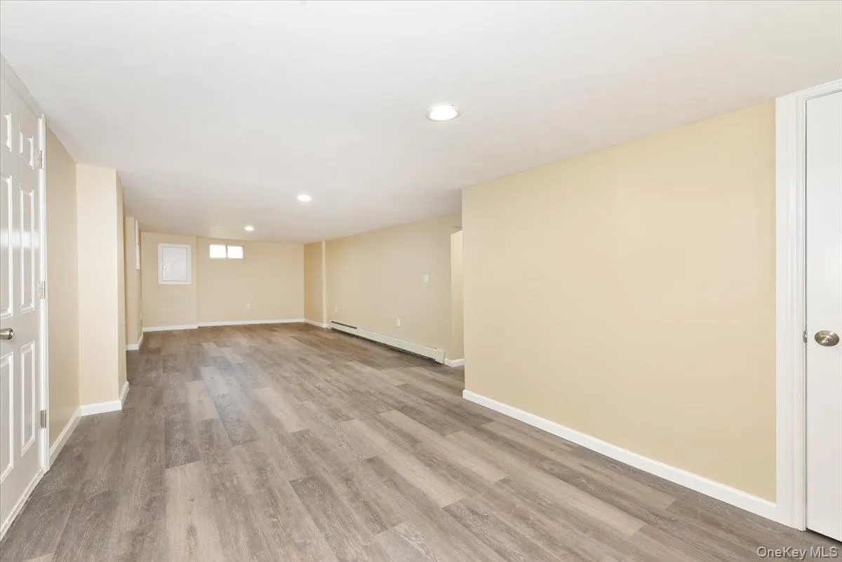 11 Grant Street, Hempstead, NY, 4 Bedrooms Bedrooms, 8 Rooms Rooms,2 BathroomsBathrooms,Residential,For Rent,Grant,0,1057680 11 Grant Street, Hempstead, NY, 4 Bedrooms Bedrooms, 8 Rooms Rooms,2 BathroomsBathrooms,Residential,For Rent,Grant,0,1057680