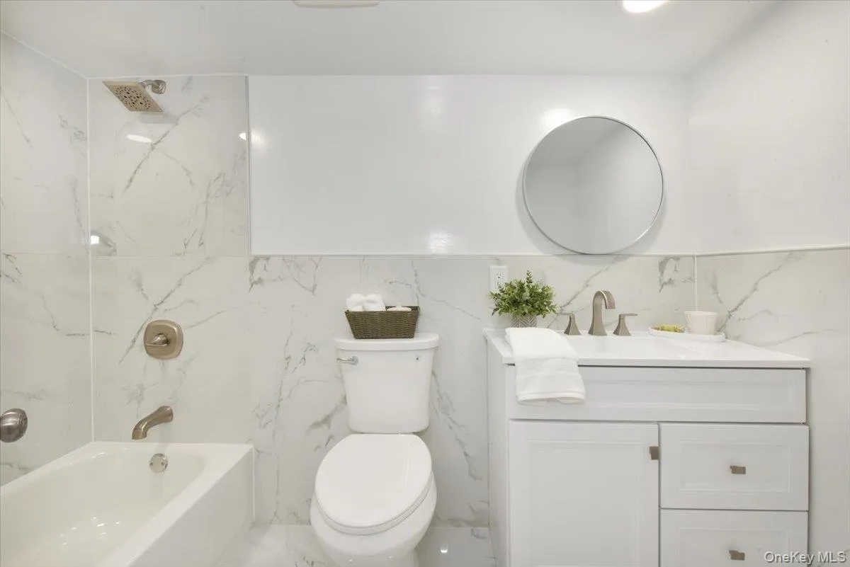 11 Grant Street, Hempstead, NY, 4 Bedrooms Bedrooms, 8 Rooms Rooms,2 BathroomsBathrooms,Residential,For Rent,Grant,0,1057680 11 Grant Street, Hempstead, NY, 4 Bedrooms Bedrooms, 8 Rooms Rooms,2 BathroomsBathrooms,Residential,For Rent,Grant,0,1057680