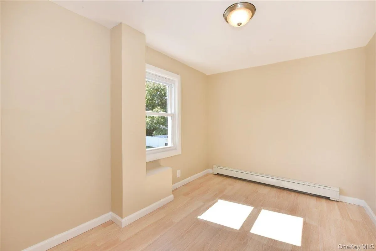 11 Grant Street, Hempstead, NY, 4 Bedrooms Bedrooms, 8 Rooms Rooms,2 BathroomsBathrooms,Residential,For Rent,Grant,0,1057680 11 Grant Street, Hempstead, NY, 4 Bedrooms Bedrooms, 8 Rooms Rooms,2 BathroomsBathrooms,Residential,For Rent,Grant,0,1057680