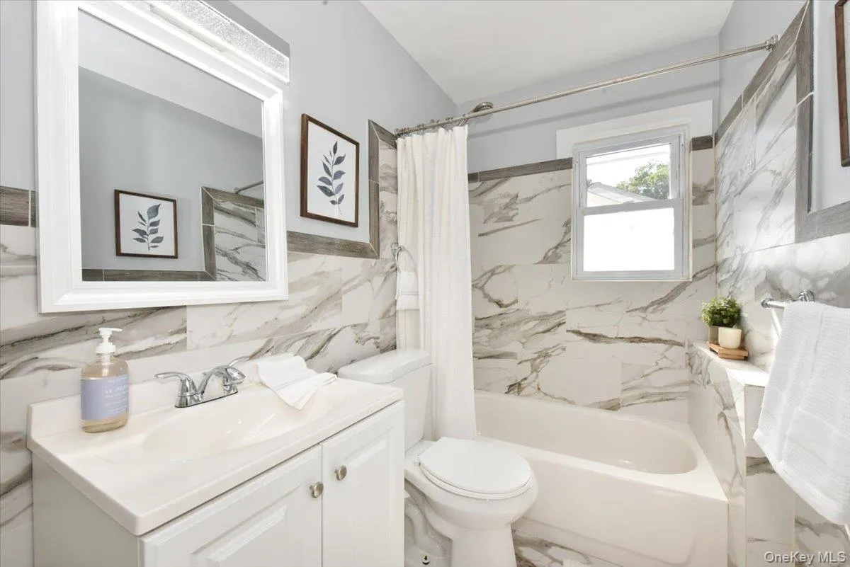 11 Grant Street, Hempstead, NY, 4 Bedrooms Bedrooms, 8 Rooms Rooms,2 BathroomsBathrooms,Residential,For Rent,Grant,0,1057680 11 Grant Street, Hempstead, NY, 4 Bedrooms Bedrooms, 8 Rooms Rooms,2 BathroomsBathrooms,Residential,For Rent,Grant,0,1057680