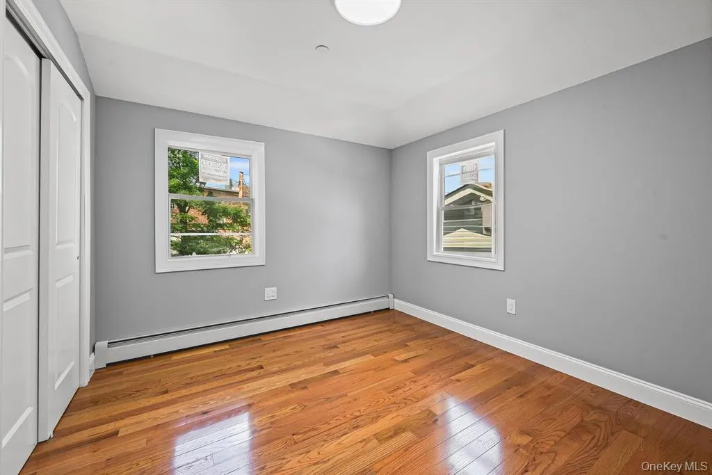 18821 118th Avenue, New York, NY, 3 Bedroom Bedrooms, 6 Room Rooms,1 BathroomBathrooms,Residential Lease,For Rent,118th,0,1057681 18821 118th Avenue, New York, NY, 3 Bedroom Bedrooms, 6 Room Rooms,1 BathroomBathrooms,Residential Lease,For Rent,118th,0,1057681