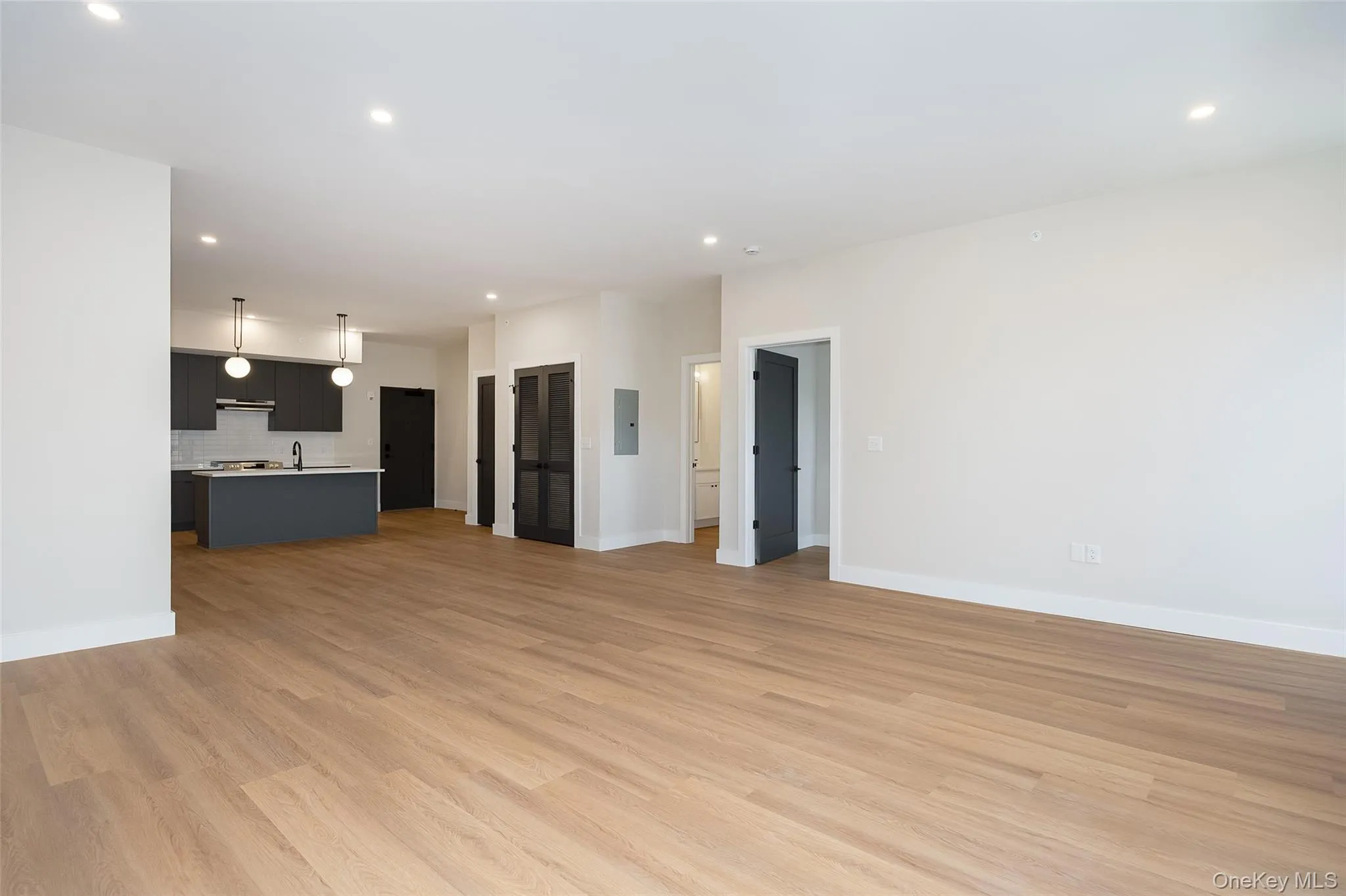 364 Main Street, Beacon, NY, 1 Bedroom Bedrooms, 3 Rooms Rooms,1 BathroomBathrooms,Residential Lease,For Rent,Main,0,1057686 364 Main Street, Beacon, NY, 1 Bedroom Bedrooms, 3 Rooms Rooms,1 BathroomBathrooms,Residential Lease,For Rent,Main,0,1057686