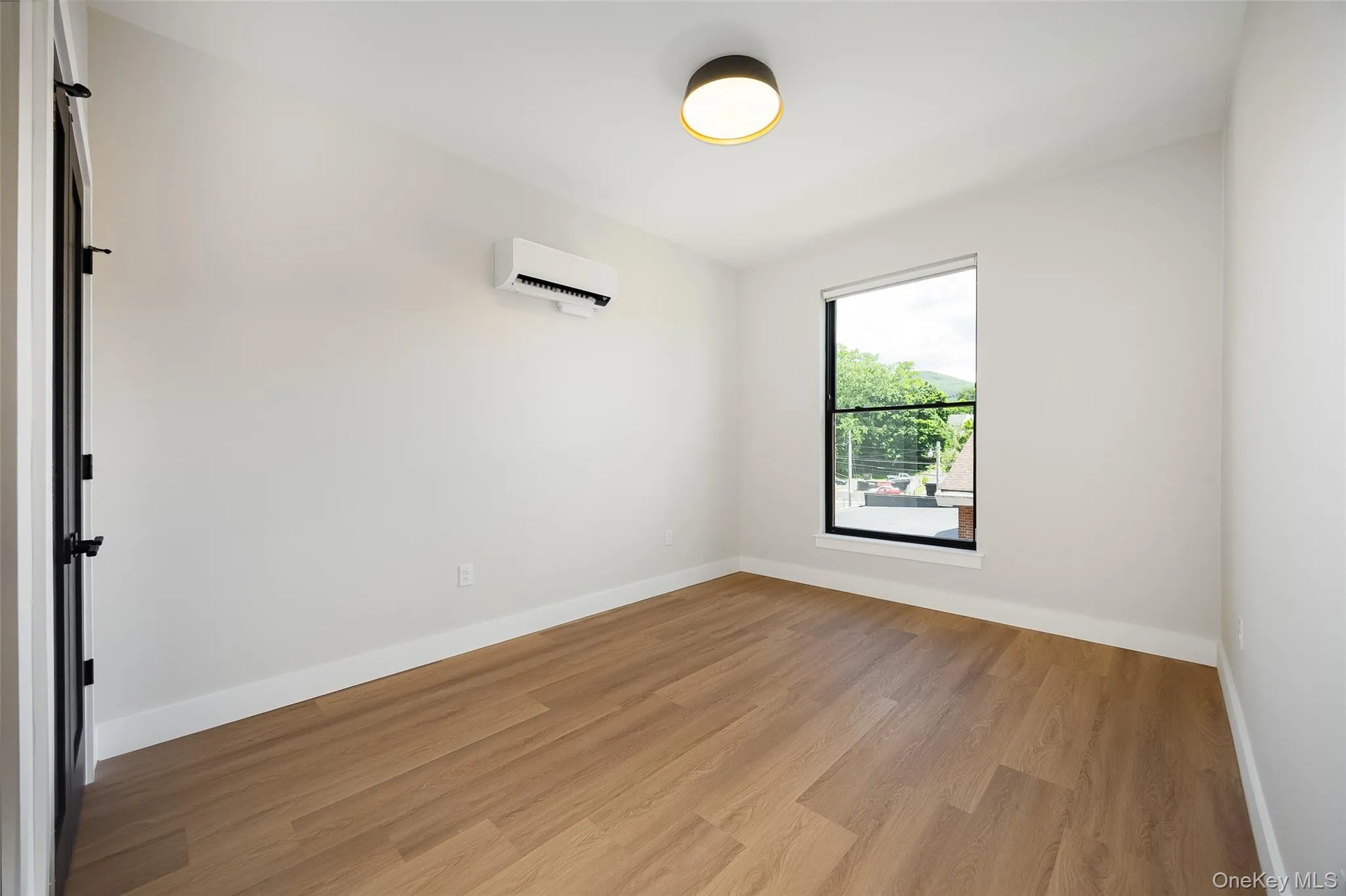364 Main Street, Beacon, NY, 1 Bedroom Bedrooms, 3 Rooms Rooms,1 BathroomBathrooms,Residential Lease,For Rent,Main,0,1057686 364 Main Street, Beacon, NY, 1 Bedroom Bedrooms, 3 Rooms Rooms,1 BathroomBathrooms,Residential Lease,For Rent,Main,0,1057686
