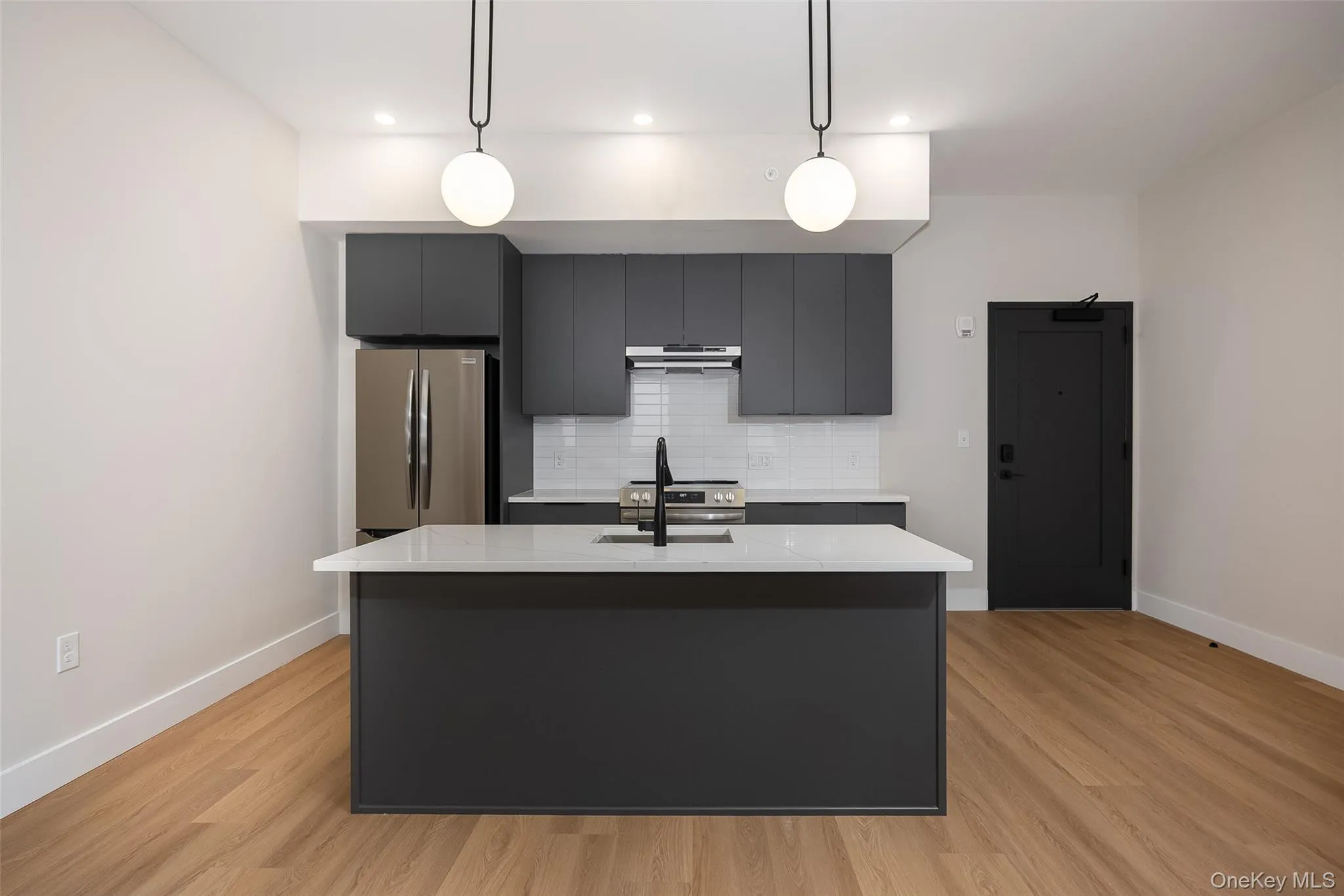 364 Main Street, Beacon, NY, 1 Bedroom Bedrooms, 3 Rooms Rooms,1 BathroomBathrooms,Residential Lease,For Rent,Main,0,1057686 364 Main Street, Beacon, NY, 1 Bedroom Bedrooms, 3 Rooms Rooms,1 BathroomBathrooms,Residential Lease,For Rent,Main,0,1057686