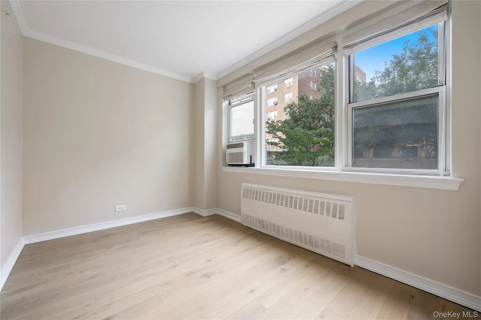 3725 Henry Hudson Parkway, New York, NY, 2 Bedrooms Bedrooms, 6 Rooms Rooms,2 BathroomsBathrooms,Residential,For Rent,Henry Hudson,0,1057691 3725 Henry Hudson Parkway, New York, NY, 2 Bedrooms Bedrooms, 6 Rooms Rooms,2 BathroomsBathrooms,Residential,For Rent,Henry Hudson,0,1057691