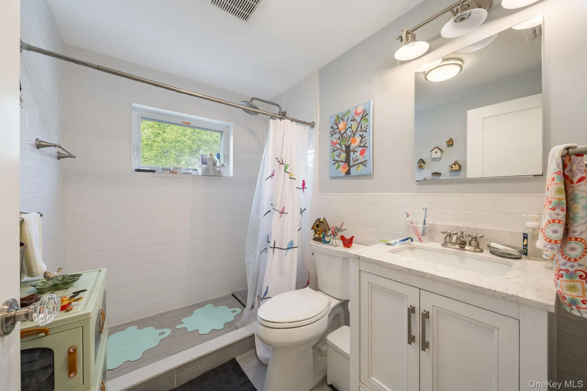 38 Middle Neck Road, North Hempstead, NY, 4 Bedrooms Bedrooms, 7 Rooms Rooms,2 BathroomsBathrooms,Residential,For Rent,Middle Neck,0,1057693 38 Middle Neck Road, North Hempstead, NY, 4 Bedrooms Bedrooms, 7 Rooms Rooms,2 BathroomsBathrooms,Residential,For Rent,Middle Neck,0,1057693