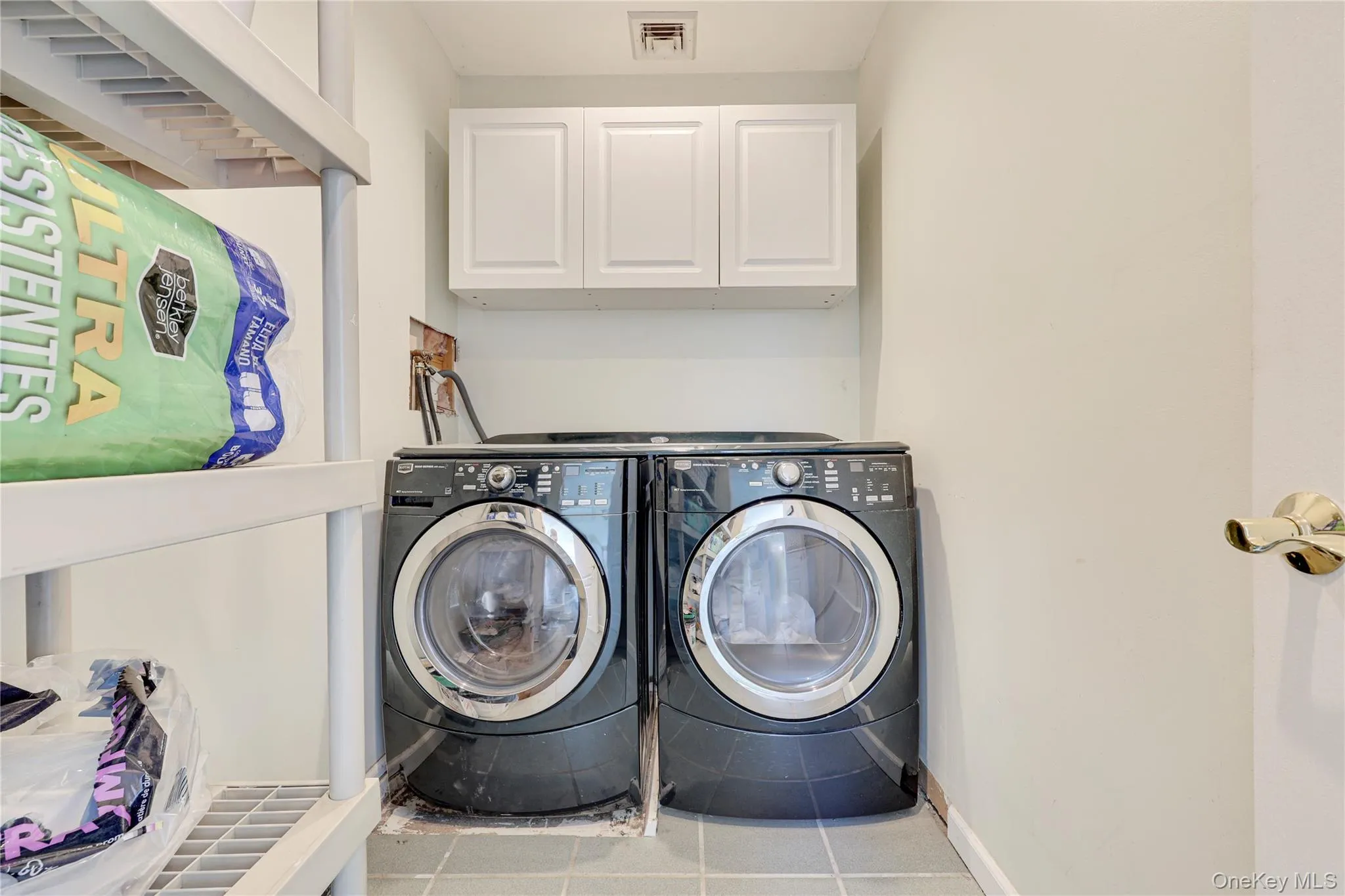 122 Dorothy Drive, Hempstead, NY, 3 Bedrooms Bedrooms, 5 Rooms Rooms,2 BathroomsBathrooms,Residential,For Rent,Dorothy,0,1057694 122 Dorothy Drive, Hempstead, NY, 3 Bedrooms Bedrooms, 5 Rooms Rooms,2 BathroomsBathrooms,Residential,For Rent,Dorothy,0,1057694