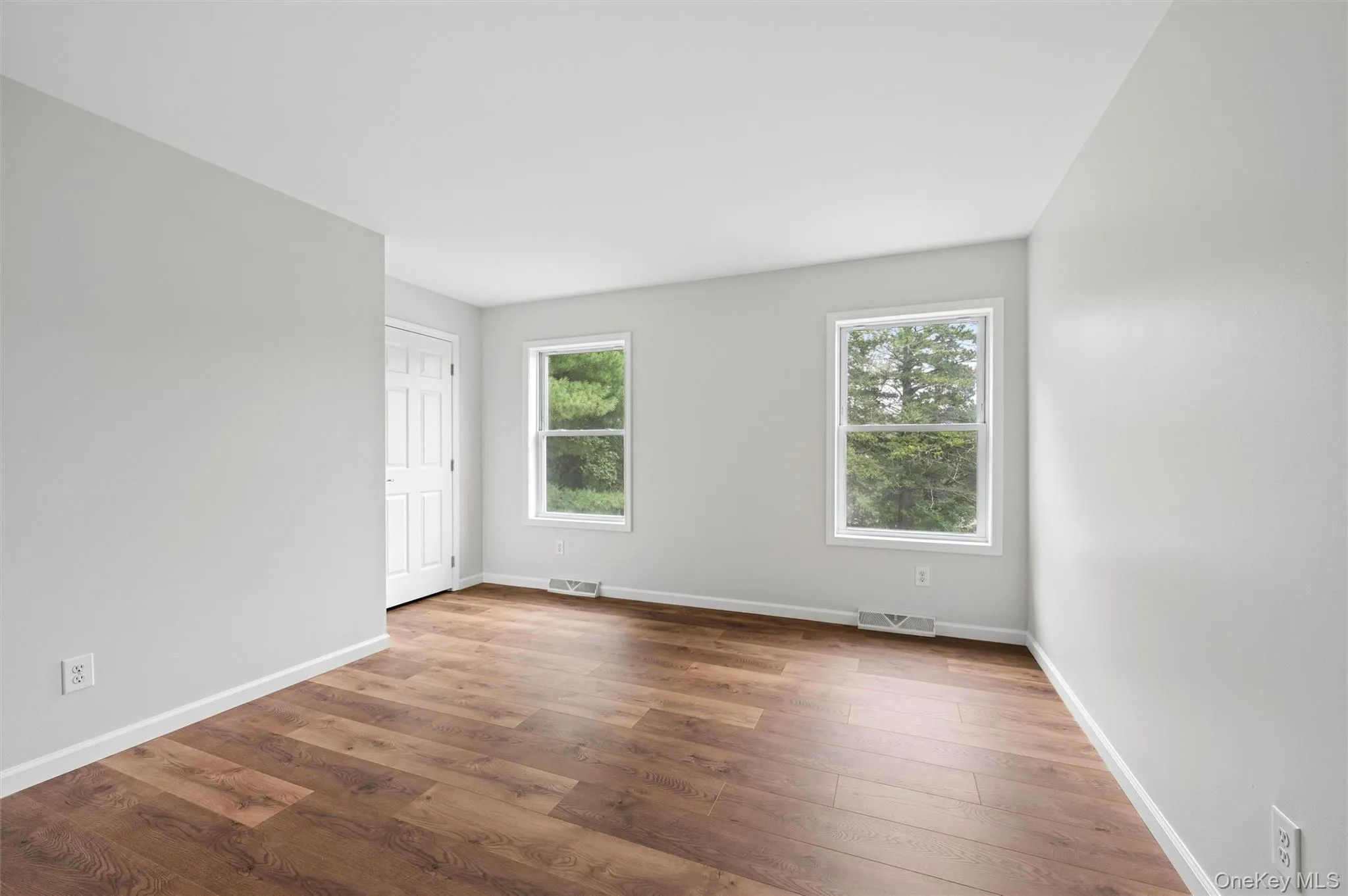 147A Old Country Rd, Southampton, NY, 3 Bedrooms Bedrooms, 6 Rooms Rooms,2 BathroomsBathrooms,Residential,For Rent,Old Country Rd,0,1057697 147A Old Country Rd, Southampton, NY, 3 Bedrooms Bedrooms, 6 Rooms Rooms,2 BathroomsBathrooms,Residential,For Rent,Old Country Rd,0,1057697
