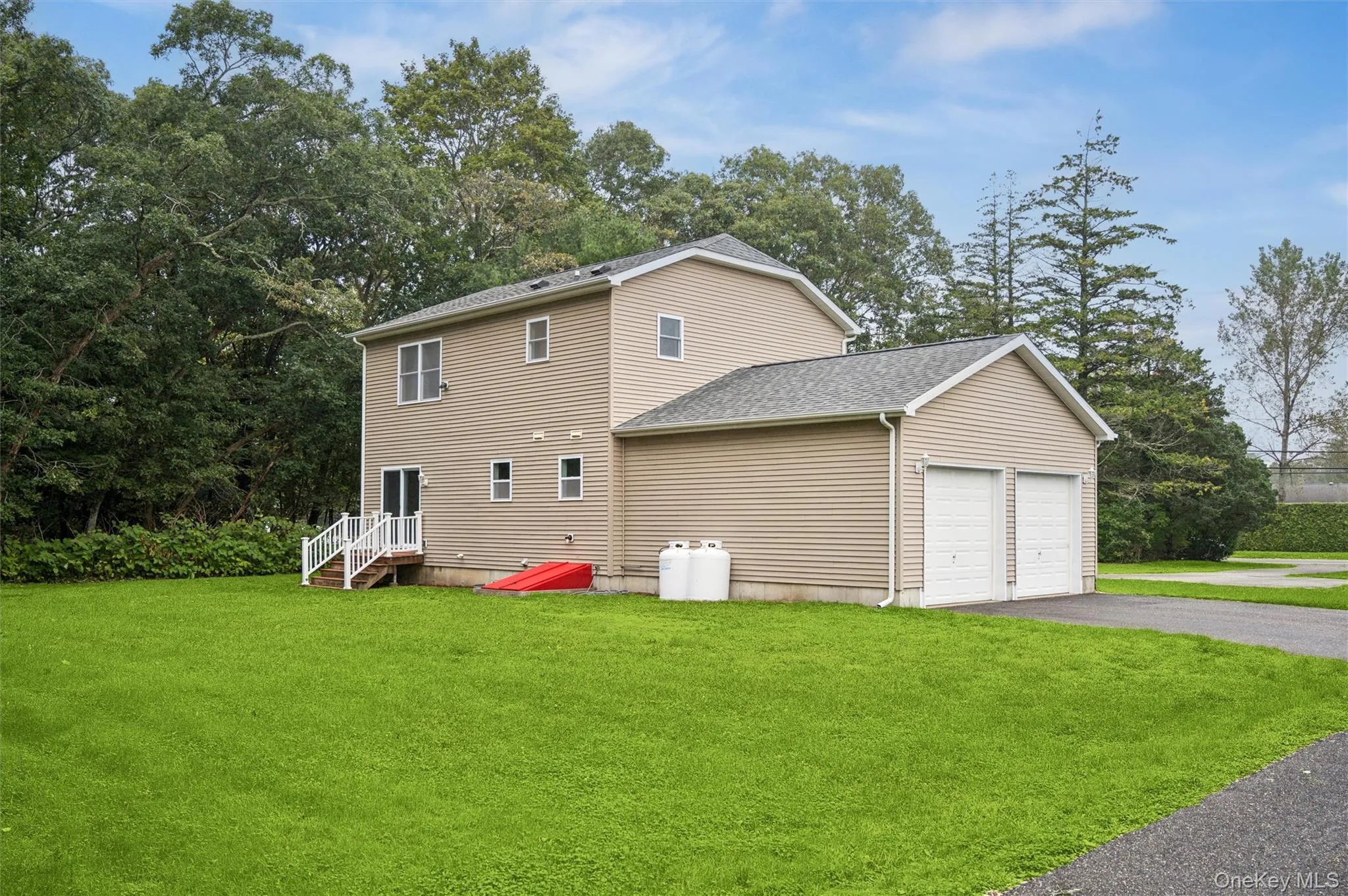 147A Old Country Rd, Southampton, NY, 3 Bedrooms Bedrooms, 6 Rooms Rooms,2 BathroomsBathrooms,Residential,For Rent,Old Country Rd,0,1057697 147A Old Country Rd, Southampton, NY, 3 Bedrooms Bedrooms, 6 Rooms Rooms,2 BathroomsBathrooms,Residential,For Rent,Old Country Rd,0,1057697