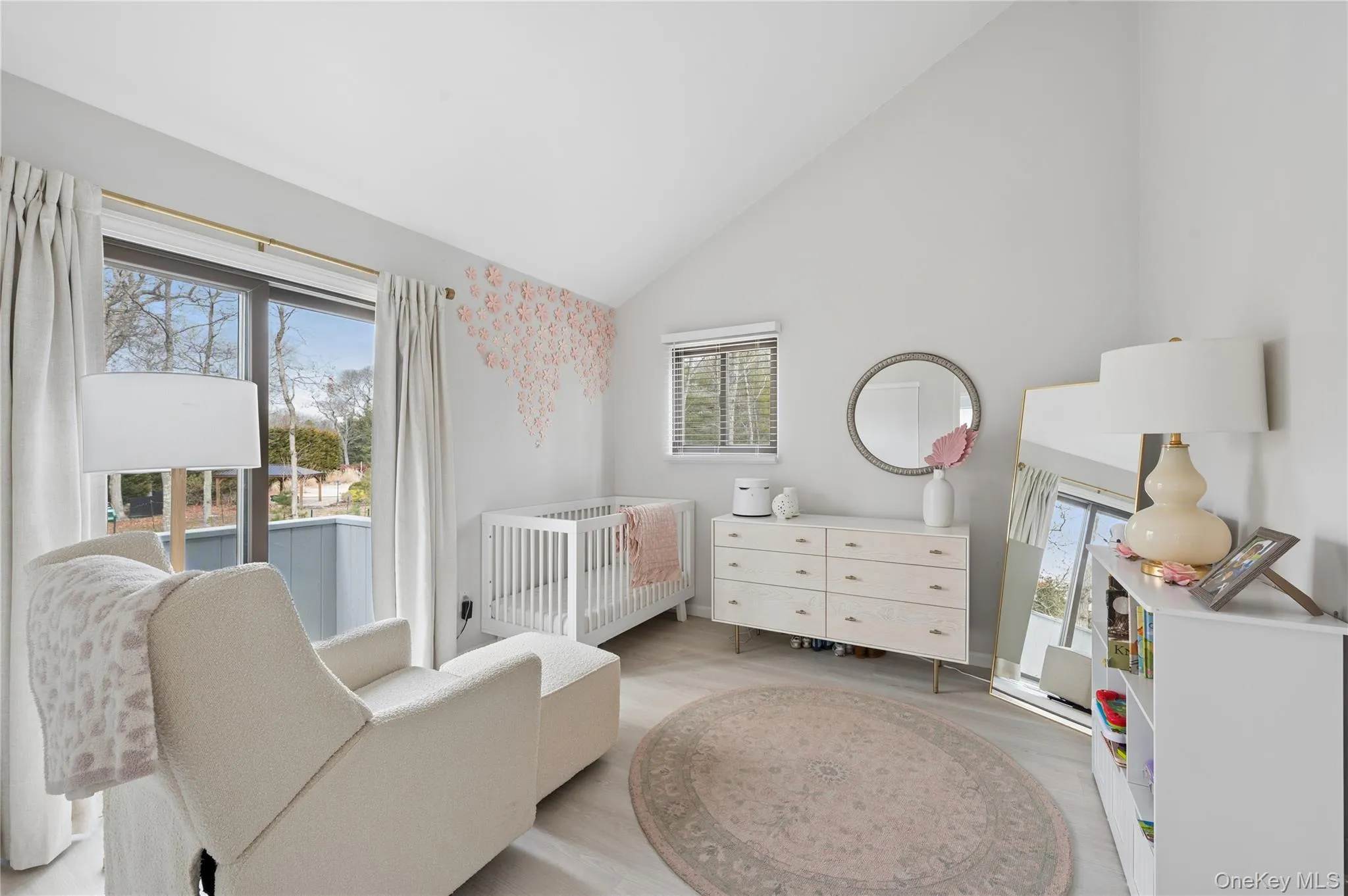 15 Quarter Road, Southampton, NY, 4 Bedroom Bedrooms, 10 Room Rooms,3 BathroomBathrooms,Residential Lease,For Rent,Quarter,0,1057706 15 Quarter Road, Southampton, NY, 4 Bedroom Bedrooms, 10 Room Rooms,3 BathroomBathrooms,Residential Lease,For Rent,Quarter,0,1057706
