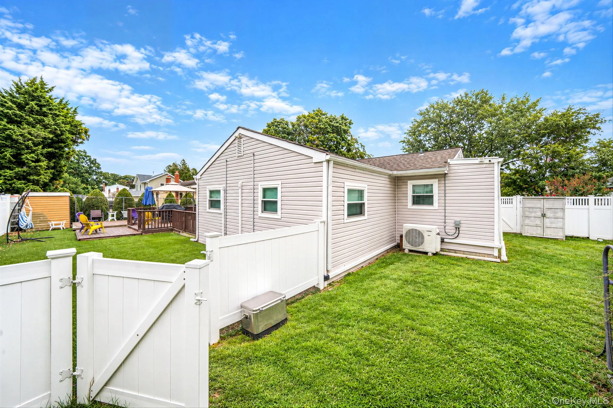 179 Ford Street, Islip, NY, 4 Bedrooms Bedrooms, 8 Rooms Rooms,1 BathroomBathrooms,Residential,For Rent,Ford,0,1057708 179 Ford Street, Islip, NY, 4 Bedrooms Bedrooms, 8 Rooms Rooms,1 BathroomBathrooms,Residential,For Rent,Ford,0,1057708