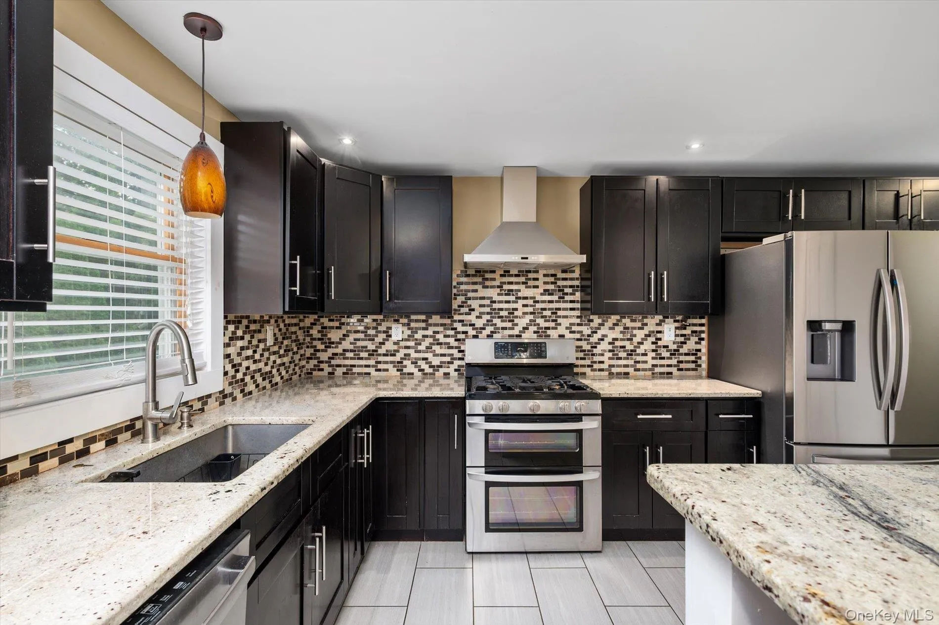 234 Foxhurst Road, Hempstead, NY, 5 Bedrooms Bedrooms, 9 Rooms Rooms,3 BathroomsBathrooms,Residential,For Rent,Foxhurst,0,1057709 234 Foxhurst Road, Hempstead, NY, 5 Bedrooms Bedrooms, 9 Rooms Rooms,3 BathroomsBathrooms,Residential,For Rent,Foxhurst,0,1057709