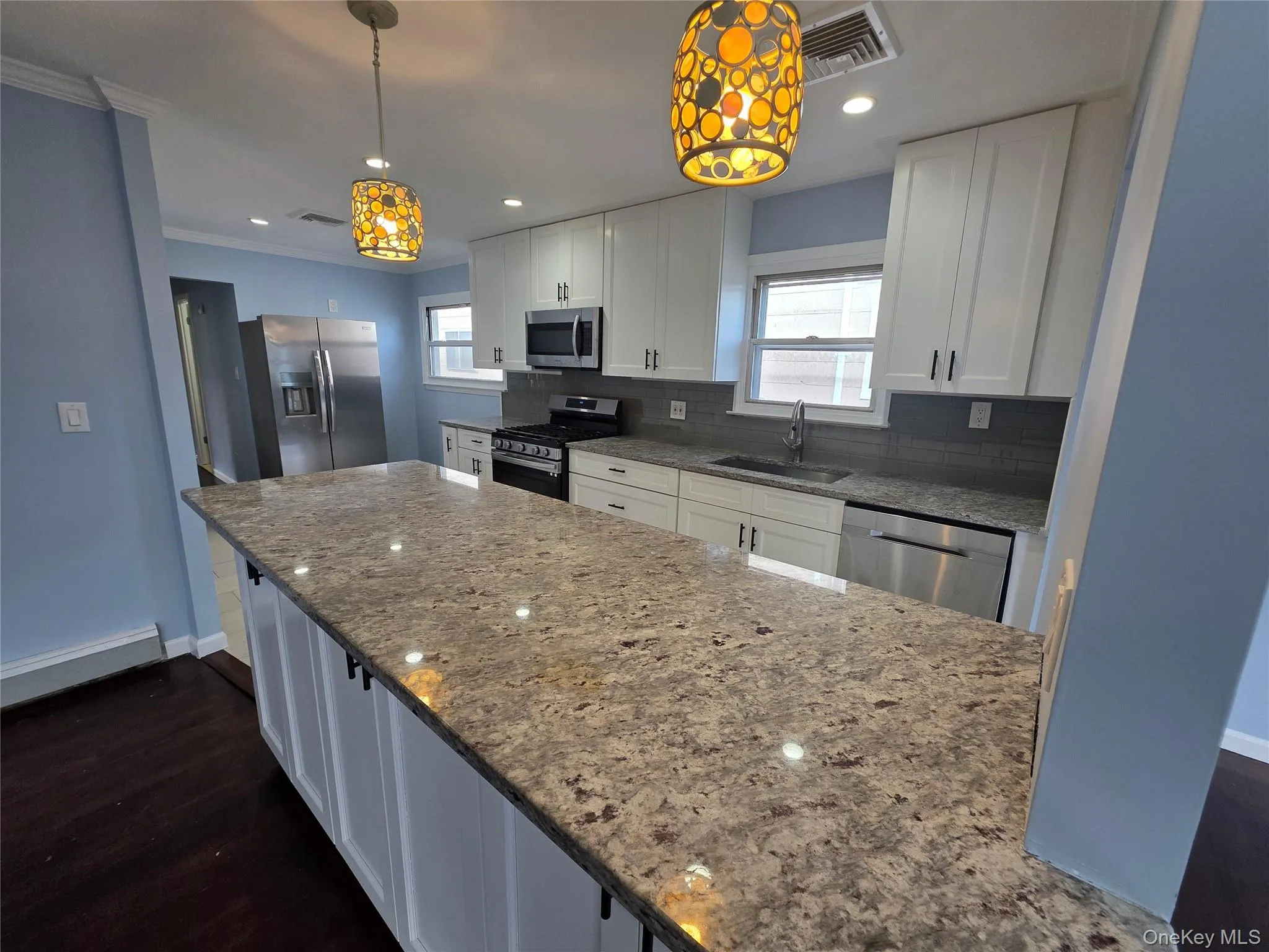 32-23 Plunkett Avenue, New York, NY, 3 Bedroom Bedrooms, 6 Room Rooms,1 BathroomBathrooms,Residential Lease,For Rent,Plunkett,0,1057712 32-23 Plunkett Avenue, New York, NY, 3 Bedroom Bedrooms, 6 Room Rooms,1 BathroomBathrooms,Residential Lease,For Rent,Plunkett,0,1057712