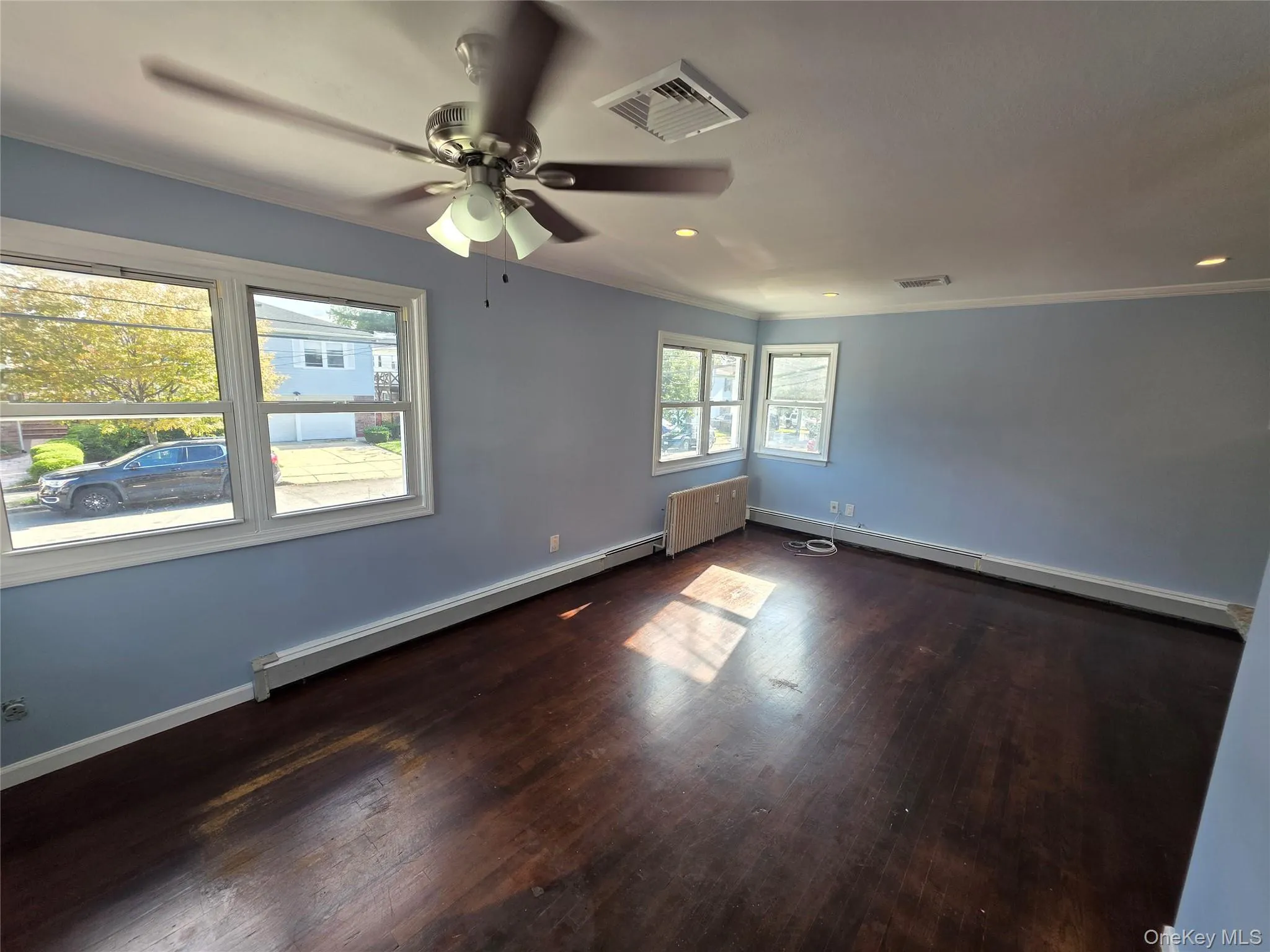 32-23 Plunkett Avenue, New York, NY, 3 Bedroom Bedrooms, 6 Room Rooms,1 BathroomBathrooms,Residential Lease,For Rent,Plunkett,0,1057712 32-23 Plunkett Avenue, New York, NY, 3 Bedroom Bedrooms, 6 Room Rooms,1 BathroomBathrooms,Residential Lease,For Rent,Plunkett,0,1057712