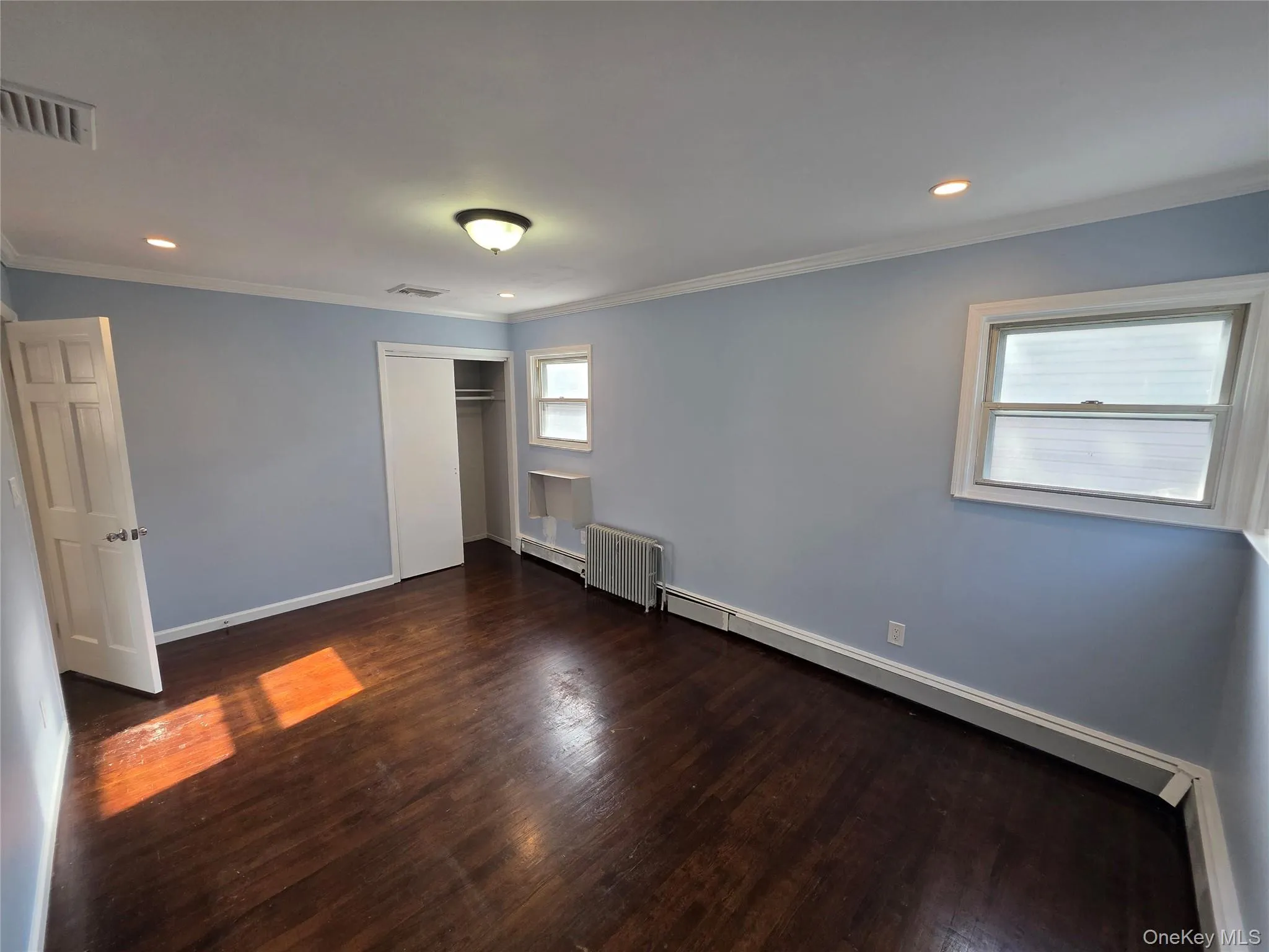 32-23 Plunkett Avenue, New York, NY, 3 Bedroom Bedrooms, 6 Room Rooms,1 BathroomBathrooms,Residential Lease,For Rent,Plunkett,0,1057712 32-23 Plunkett Avenue, New York, NY, 3 Bedroom Bedrooms, 6 Room Rooms,1 BathroomBathrooms,Residential Lease,For Rent,Plunkett,0,1057712