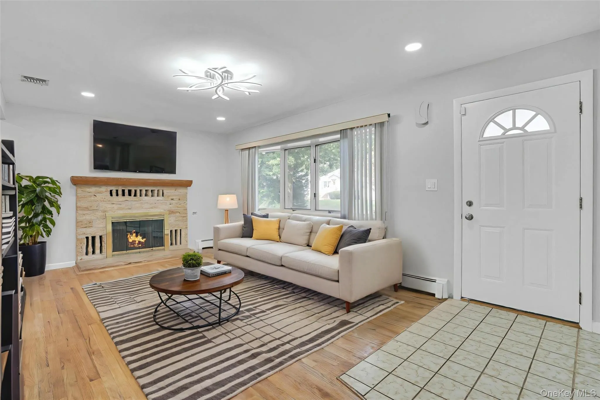 26 Williams Avenue, Brookhaven, NY, 3 Bedrooms Bedrooms, 9 Rooms Rooms,3 BathroomsBathrooms,Residential,For Rent,Williams,0,1057713 26 Williams Avenue, Brookhaven, NY, 3 Bedrooms Bedrooms, 9 Rooms Rooms,3 BathroomsBathrooms,Residential,For Rent,Williams,0,1057713
