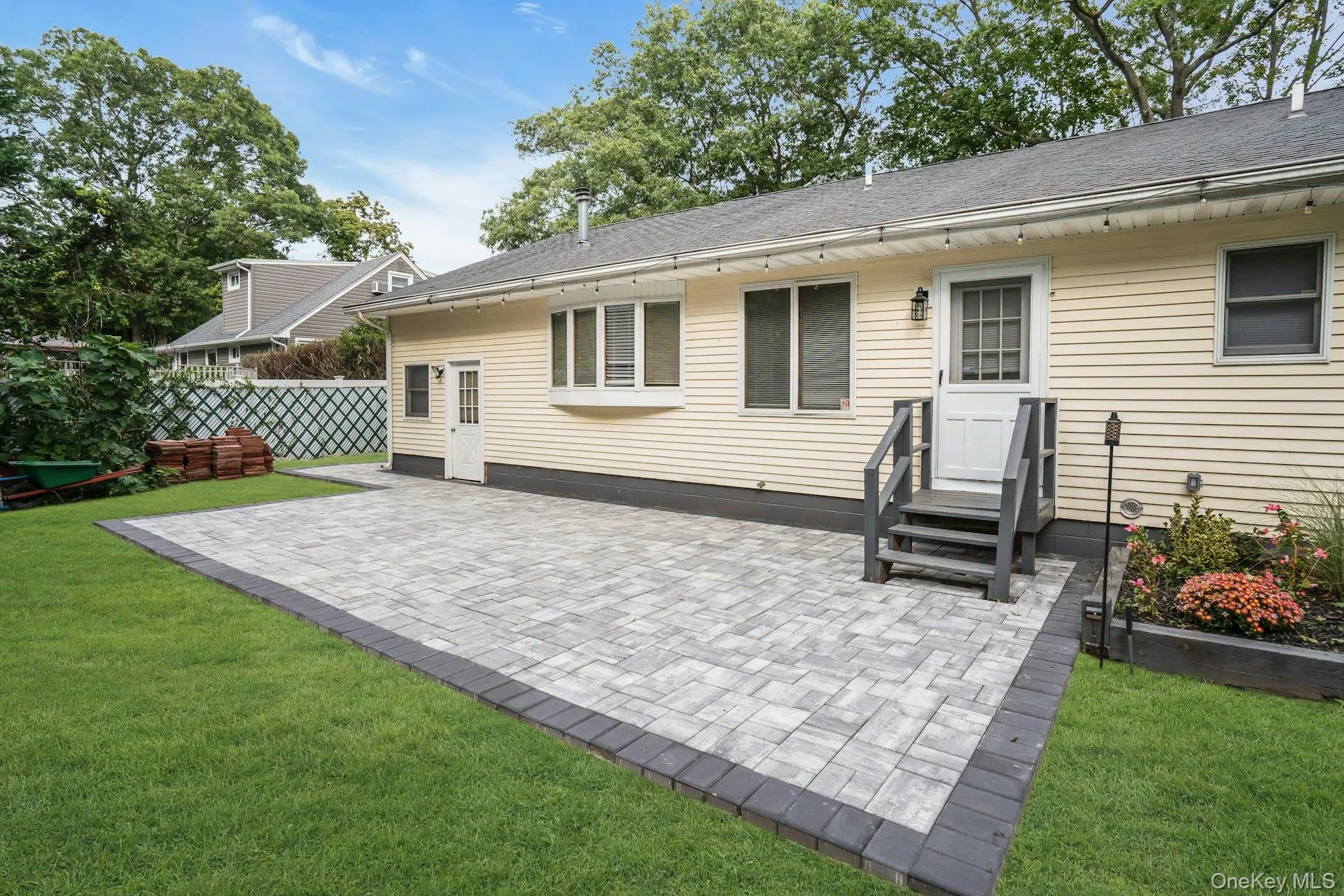 26 Williams Avenue, Brookhaven, NY, 3 Bedrooms Bedrooms, 9 Rooms Rooms,3 BathroomsBathrooms,Residential,For Rent,Williams,0,1057713 26 Williams Avenue, Brookhaven, NY, 3 Bedrooms Bedrooms, 9 Rooms Rooms,3 BathroomsBathrooms,Residential,For Rent,Williams,0,1057713