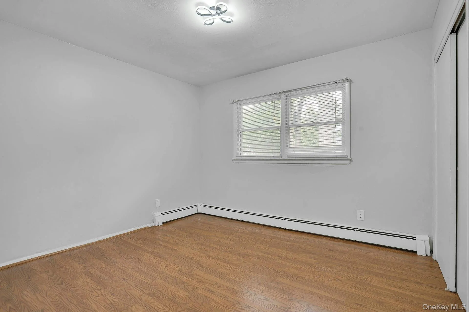 26 Williams Avenue, Brookhaven, NY, 3 Bedrooms Bedrooms, 9 Rooms Rooms,3 BathroomsBathrooms,Residential,For Rent,Williams,0,1057713 26 Williams Avenue, Brookhaven, NY, 3 Bedrooms Bedrooms, 9 Rooms Rooms,3 BathroomsBathrooms,Residential,For Rent,Williams,0,1057713