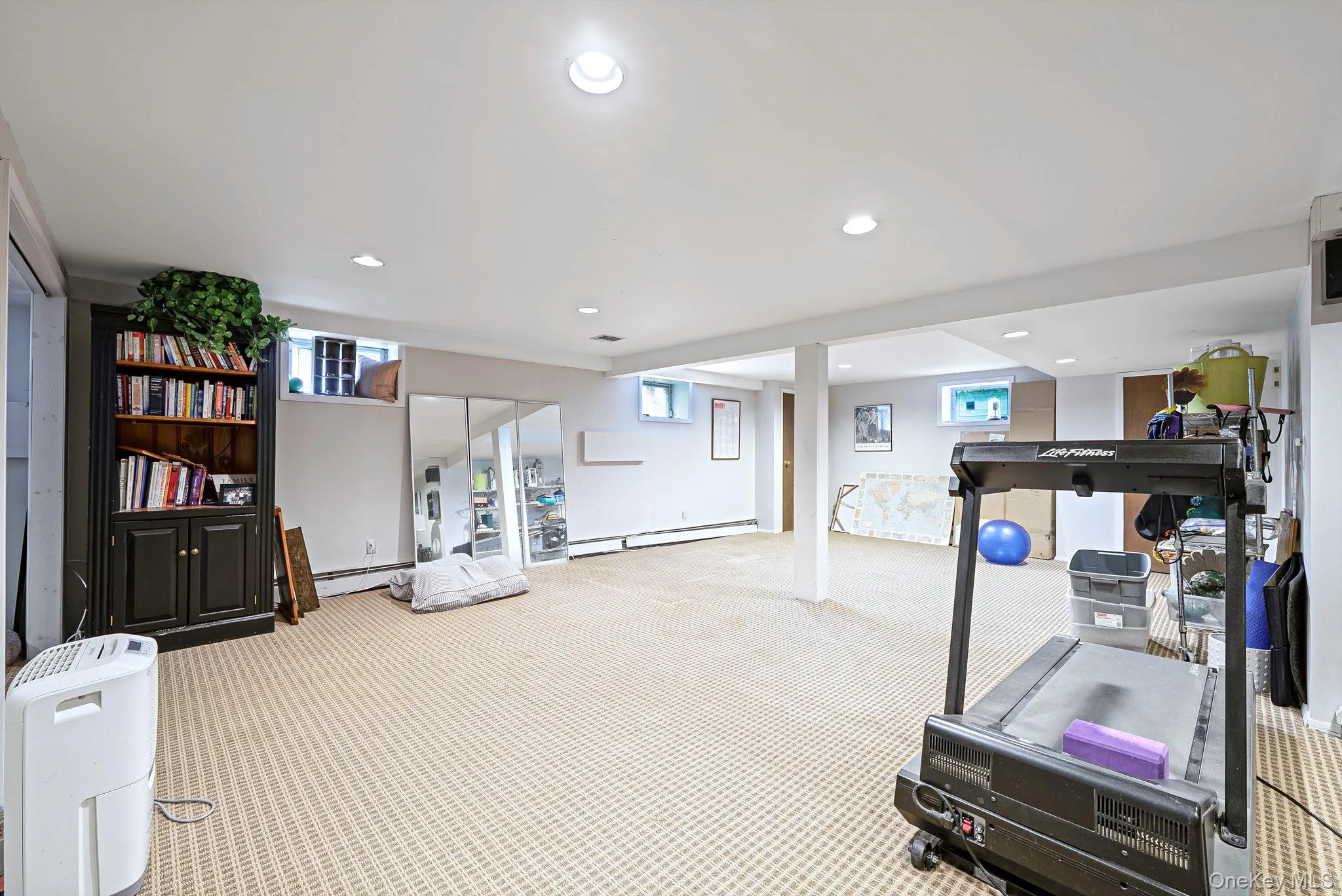 20 Argonne Place, Oyster Bay, NY, 4 Bedrooms Bedrooms, 8 Rooms Rooms,3 BathroomsBathrooms,Residential,For Rent,Argonne,0,1057714 20 Argonne Place, Oyster Bay, NY, 4 Bedrooms Bedrooms, 8 Rooms Rooms,3 BathroomsBathrooms,Residential,For Rent,Argonne,0,1057714