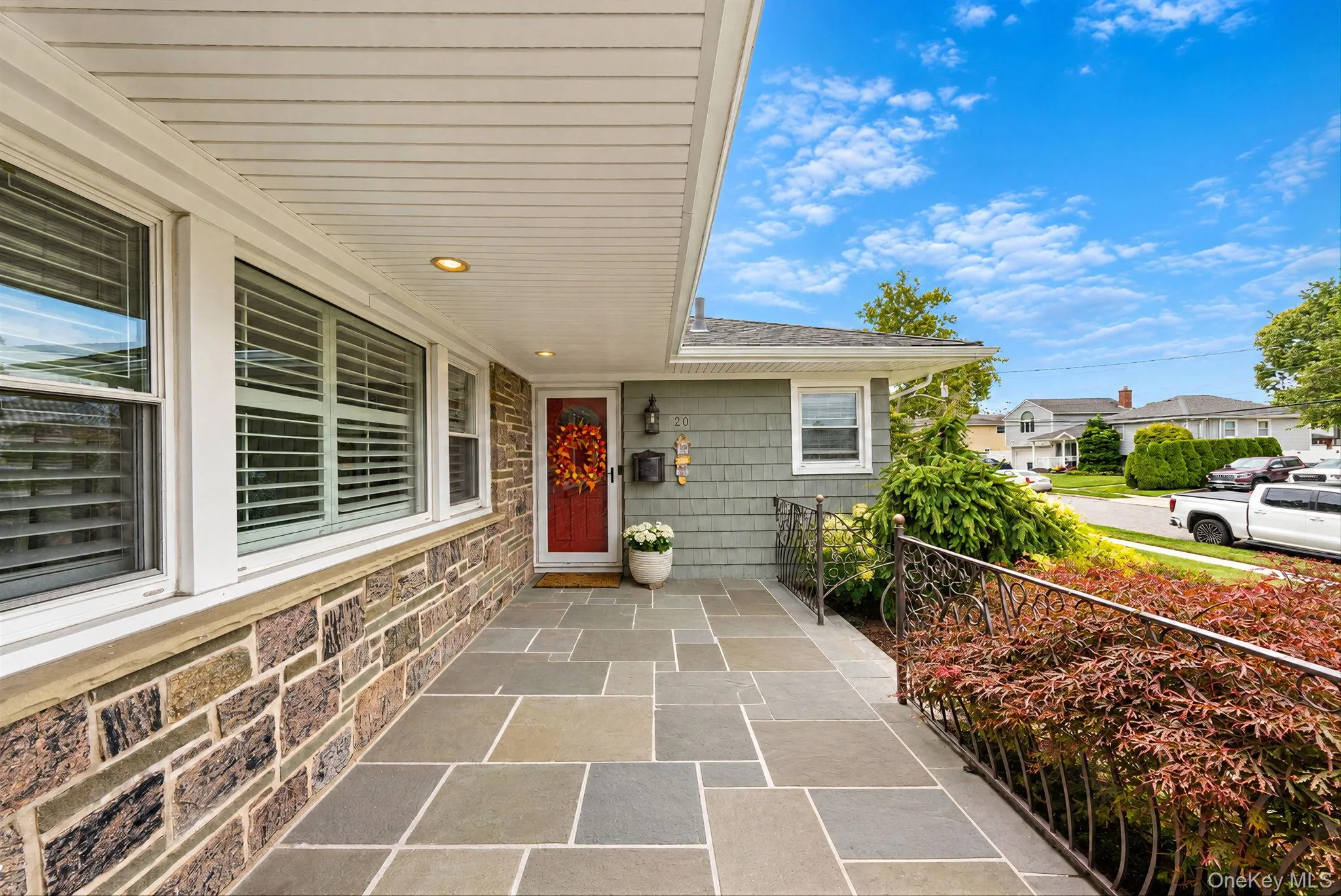 20 Argonne Place, Oyster Bay, NY, 4 Bedrooms Bedrooms, 8 Rooms Rooms,3 BathroomsBathrooms,Residential,For Rent,Argonne,0,1057714 20 Argonne Place, Oyster Bay, NY, 4 Bedrooms Bedrooms, 8 Rooms Rooms,3 BathroomsBathrooms,Residential,For Rent,Argonne,0,1057714