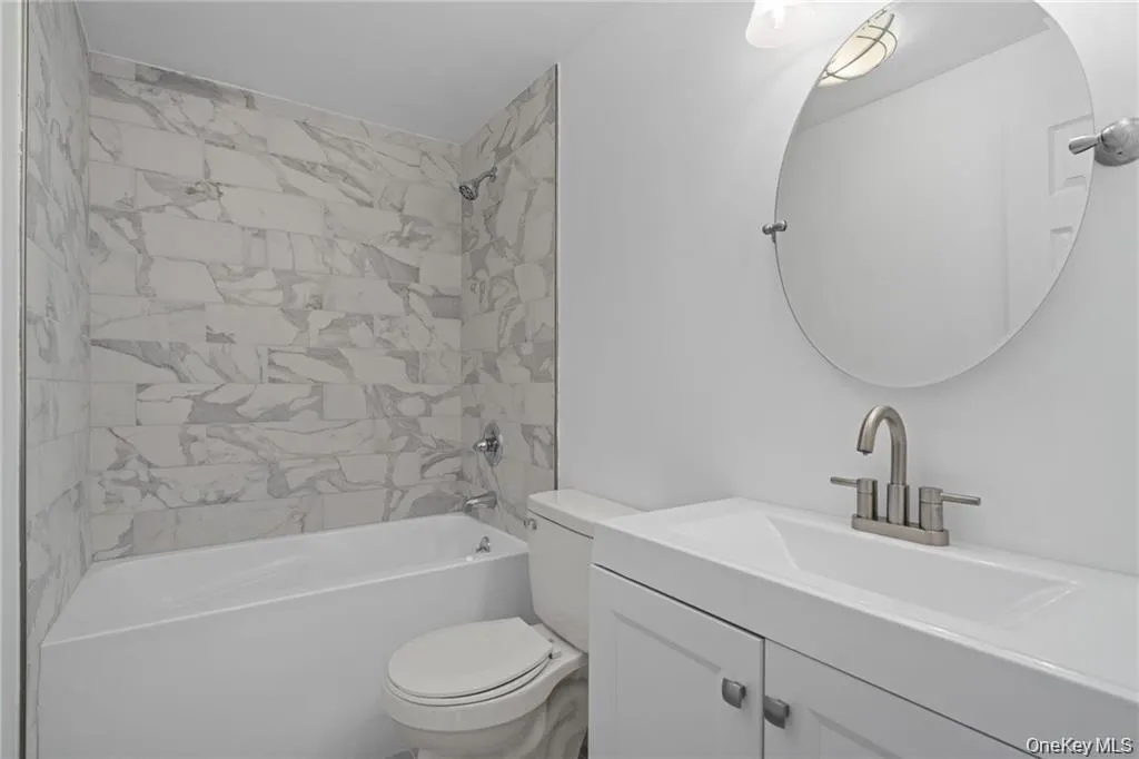 348 Van Wagner Road, Poughkeepsie, NY, 3 Bedrooms Bedrooms, 6 Rooms Rooms,2 BathroomsBathrooms,Residential,For Rent,Van Wagner,0,1057717 348 Van Wagner Road, Poughkeepsie, NY, 3 Bedrooms Bedrooms, 6 Rooms Rooms,2 BathroomsBathrooms,Residential,For Rent,Van Wagner,0,1057717