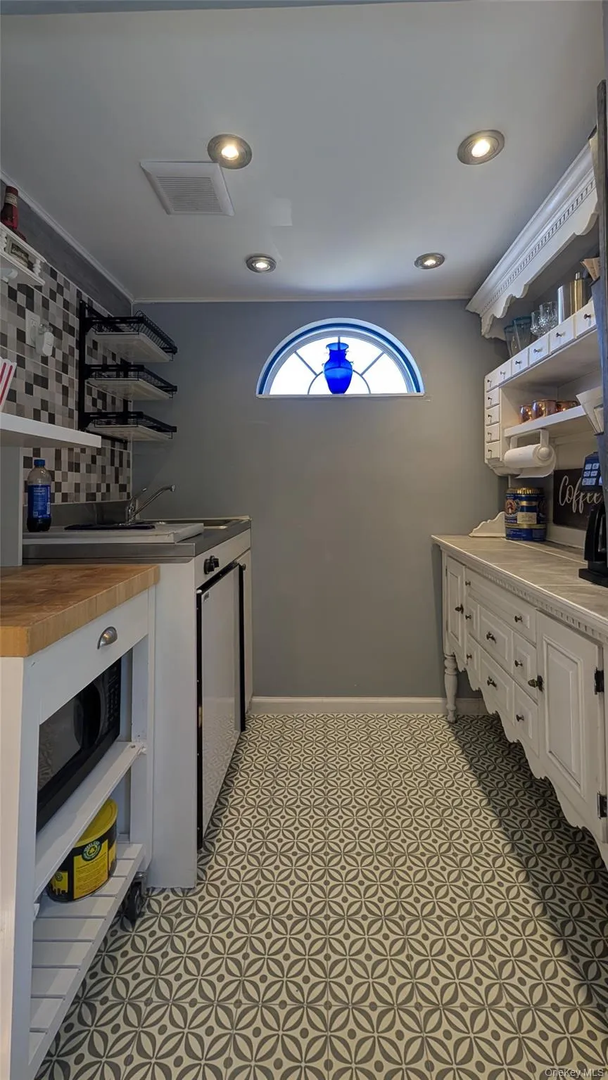 9 Academy Street, Beacon, NY, 5 Bedrooms Bedrooms, 7 Rooms Rooms,2 BathroomsBathrooms,Residential,For Rent,Academy,0,1057723 9 Academy Street, Beacon, NY, 5 Bedrooms Bedrooms, 7 Rooms Rooms,2 BathroomsBathrooms,Residential,For Rent,Academy,0,1057723