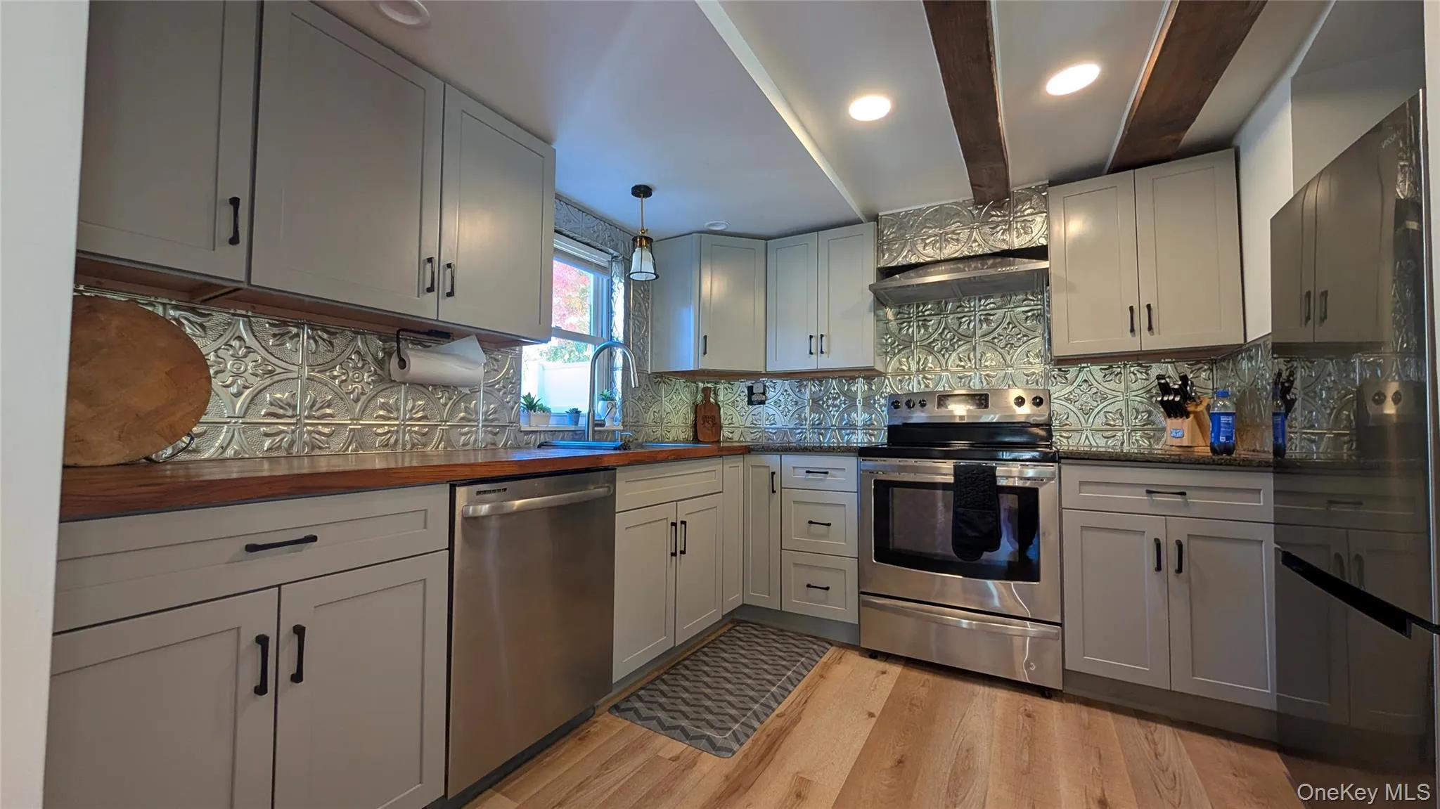 9 Academy Street, Beacon, NY, 5 Bedrooms Bedrooms, 7 Rooms Rooms,2 BathroomsBathrooms,Residential,For Rent,Academy,0,1057723 9 Academy Street, Beacon, NY, 5 Bedrooms Bedrooms, 7 Rooms Rooms,2 BathroomsBathrooms,Residential,For Rent,Academy,0,1057723