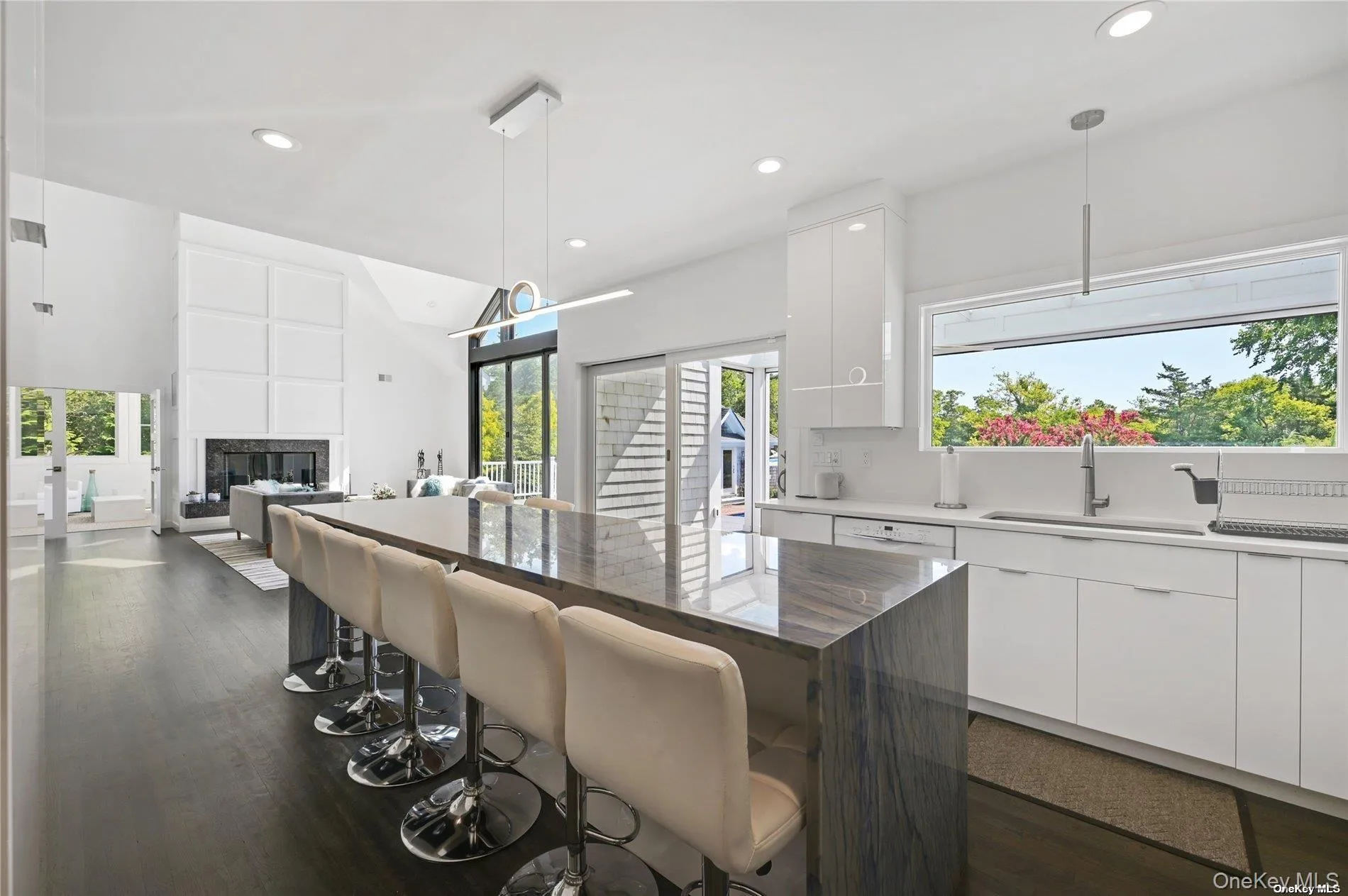 18 Remsen Lane, Southampton, NY, 4 Bedroom Bedrooms, 11 Room Rooms,4 BathroomBathrooms,Residential Lease,For Rent,Remsen,0,1057727 18 Remsen Lane, Southampton, NY, 4 Bedroom Bedrooms, 11 Room Rooms,4 BathroomBathrooms,Residential Lease,For Rent,Remsen,0,1057727