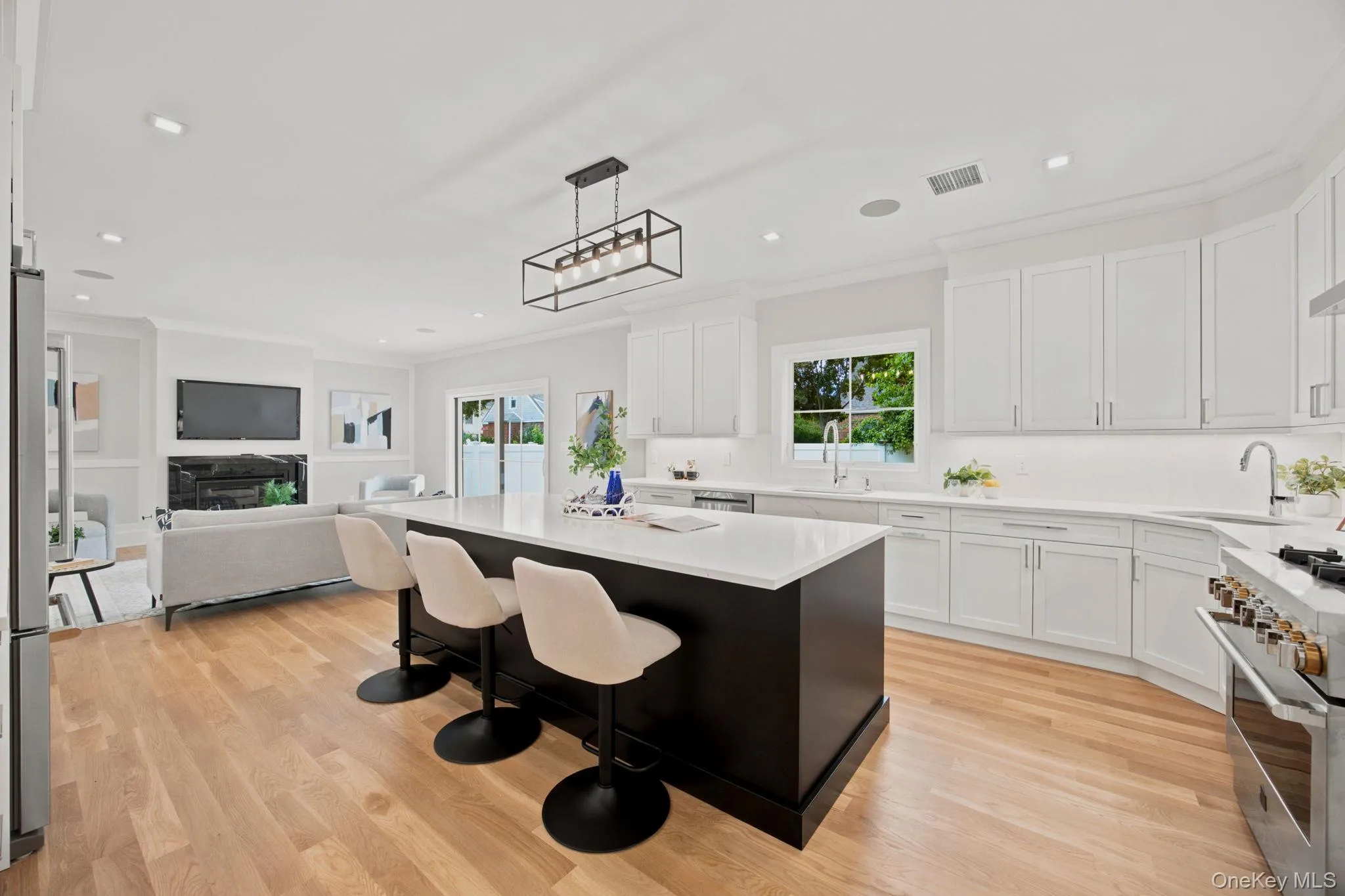 400 Langley Avenue, Hempstead, NY, 4 Bedrooms Bedrooms, 14 Rooms Rooms,3 BathroomsBathrooms,Residential,For Rent,Langley,0,1057731 400 Langley Avenue, Hempstead, NY, 4 Bedrooms Bedrooms, 14 Rooms Rooms,3 BathroomsBathrooms,Residential,For Rent,Langley,0,1057731
