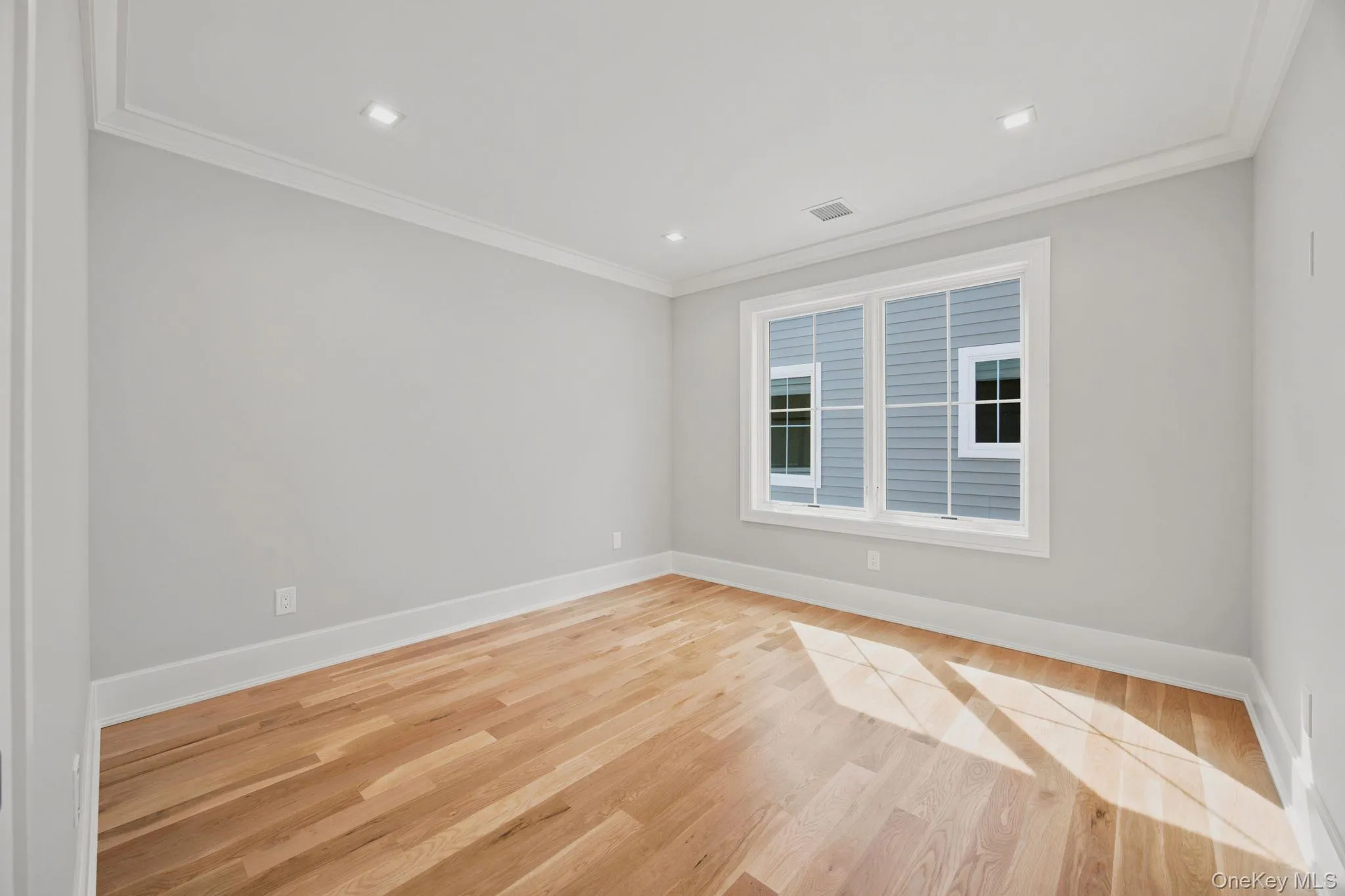 400 Langley Avenue, Hempstead, NY, 4 Bedrooms Bedrooms, 14 Rooms Rooms,3 BathroomsBathrooms,Residential,For Rent,Langley,0,1057731 400 Langley Avenue, Hempstead, NY, 4 Bedrooms Bedrooms, 14 Rooms Rooms,3 BathroomsBathrooms,Residential,For Rent,Langley,0,1057731