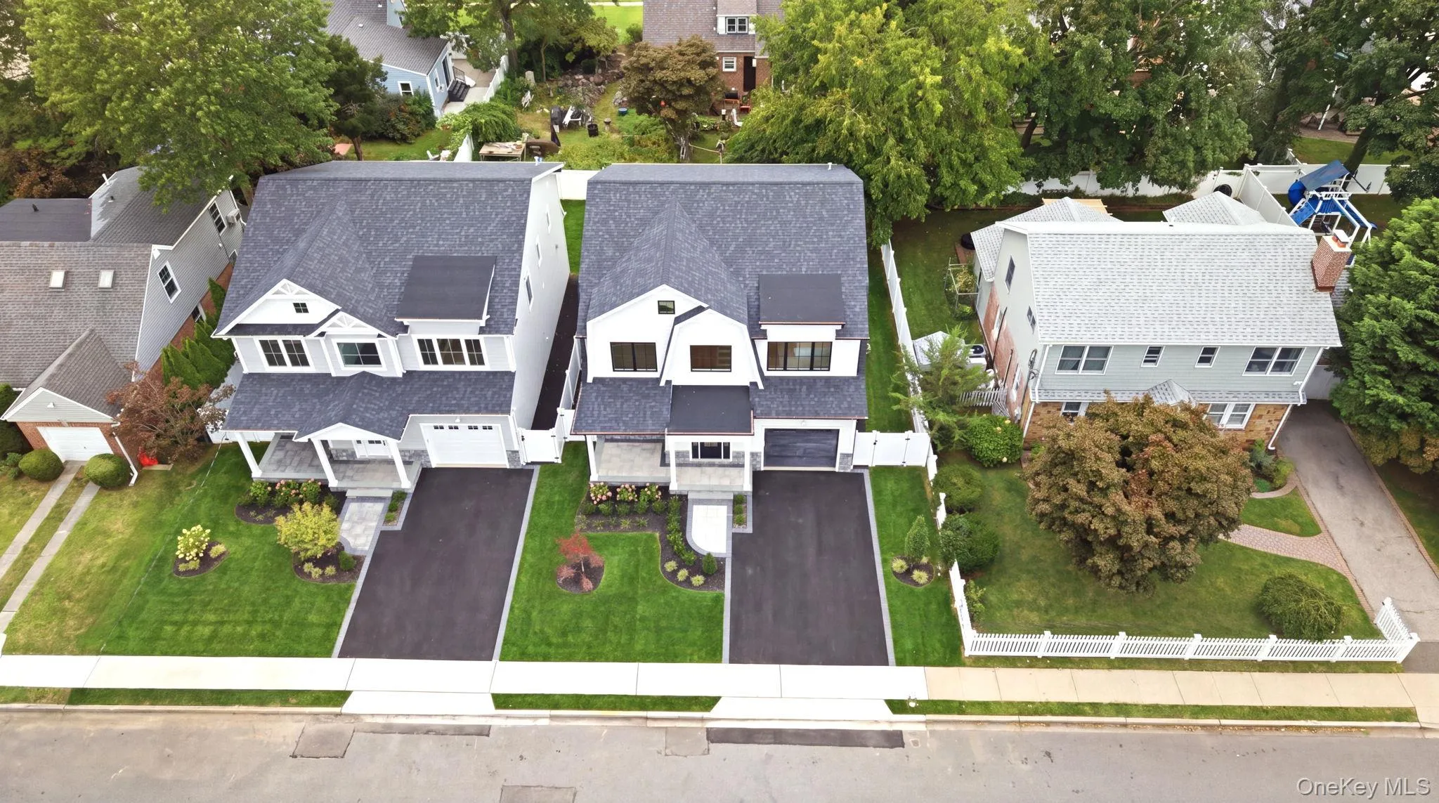 400 Langley Avenue, Hempstead, NY, 4 Bedrooms Bedrooms, 14 Rooms Rooms,3 BathroomsBathrooms,Residential,For Rent,Langley,0,1057731 400 Langley Avenue, Hempstead, NY, 4 Bedrooms Bedrooms, 14 Rooms Rooms,3 BathroomsBathrooms,Residential,For Rent,Langley,0,1057731