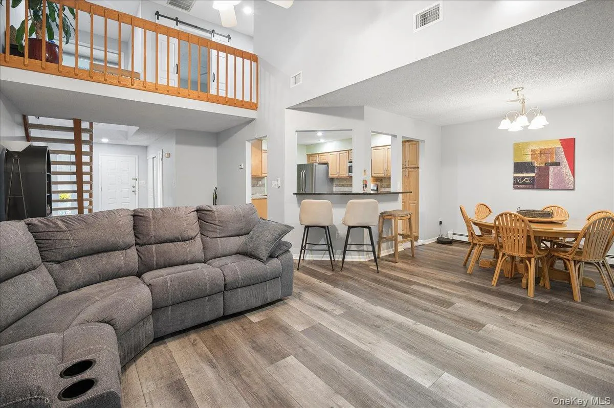 82 Cornwall Circle, Yorktown, NY, 2 Bedrooms Bedrooms, 7 Rooms Rooms,2 BathroomsBathrooms,Residential,For Rent,Cornwall,0,1057732 82 Cornwall Circle, Yorktown, NY, 2 Bedrooms Bedrooms, 7 Rooms Rooms,2 BathroomsBathrooms,Residential,For Rent,Cornwall,0,1057732