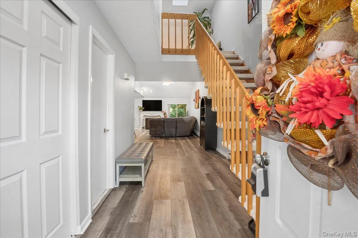 82 Cornwall Circle, Yorktown, NY, 2 Bedrooms Bedrooms, 7 Rooms Rooms,2 BathroomsBathrooms,Residential,For Rent,Cornwall,0,1057732 82 Cornwall Circle, Yorktown, NY, 2 Bedrooms Bedrooms, 7 Rooms Rooms,2 BathroomsBathrooms,Residential,For Rent,Cornwall,0,1057732