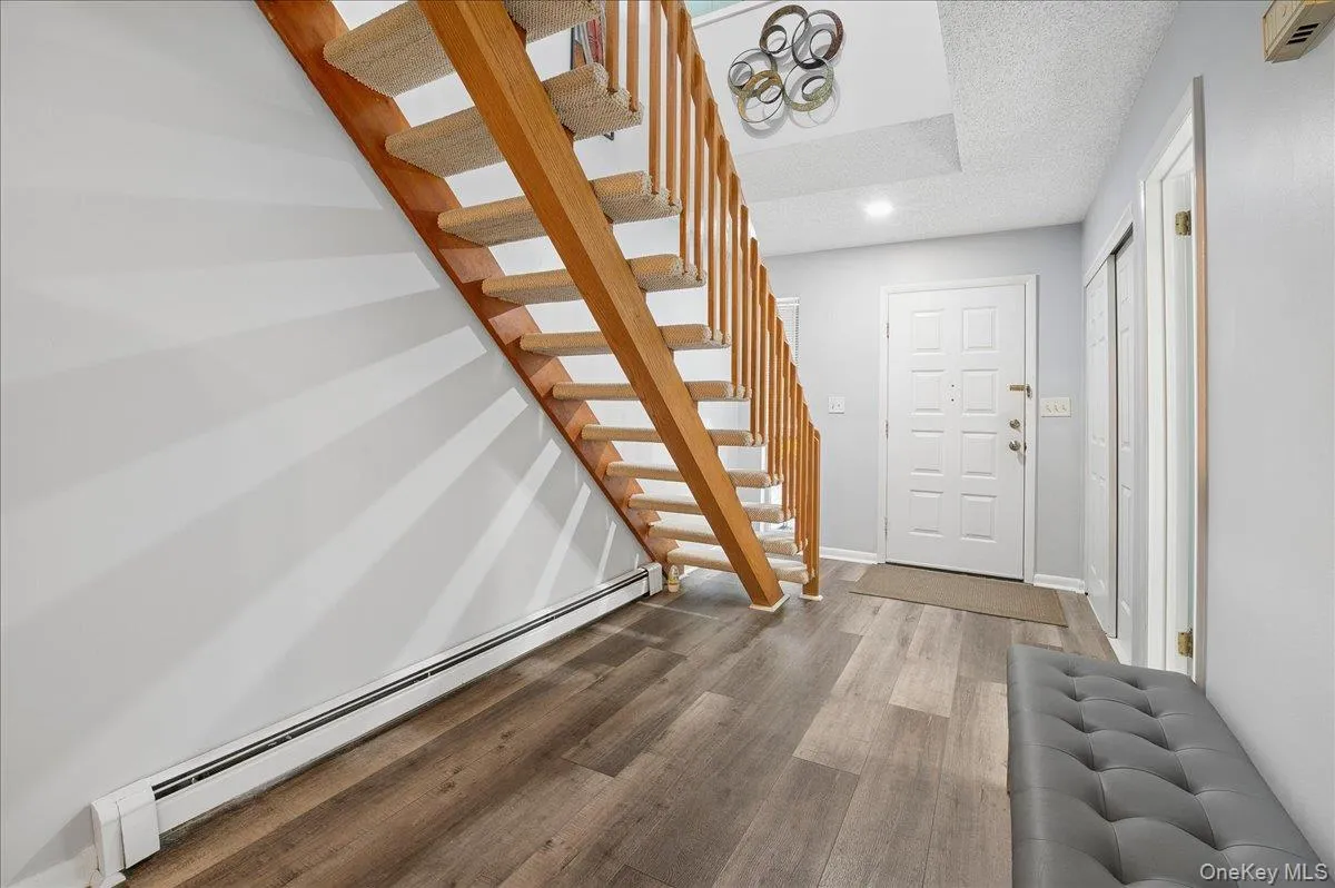 82 Cornwall Circle, Yorktown, NY, 2 Bedrooms Bedrooms, 7 Rooms Rooms,2 BathroomsBathrooms,Residential,For Rent,Cornwall,0,1057732 82 Cornwall Circle, Yorktown, NY, 2 Bedrooms Bedrooms, 7 Rooms Rooms,2 BathroomsBathrooms,Residential,For Rent,Cornwall,0,1057732