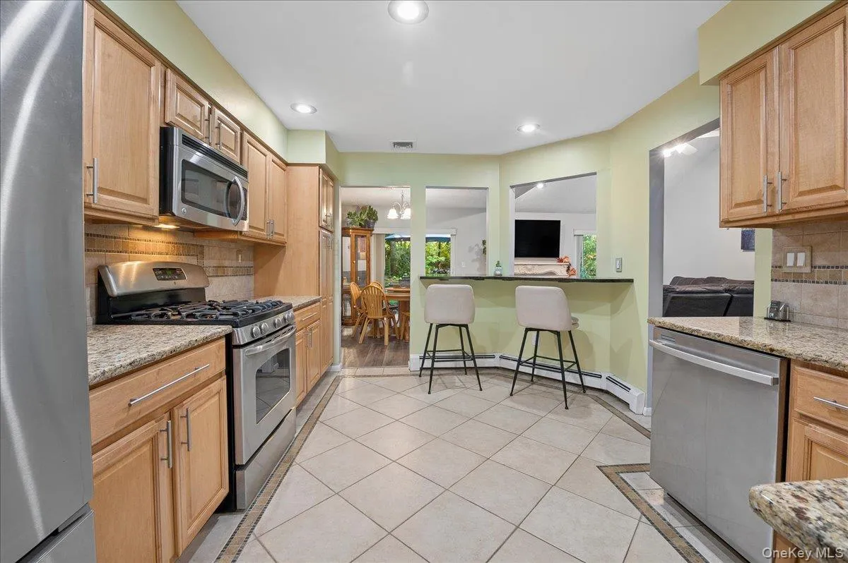 82 Cornwall Circle, Yorktown, NY, 2 Bedrooms Bedrooms, 7 Rooms Rooms,2 BathroomsBathrooms,Residential,For Rent,Cornwall,0,1057732 82 Cornwall Circle, Yorktown, NY, 2 Bedrooms Bedrooms, 7 Rooms Rooms,2 BathroomsBathrooms,Residential,For Rent,Cornwall,0,1057732