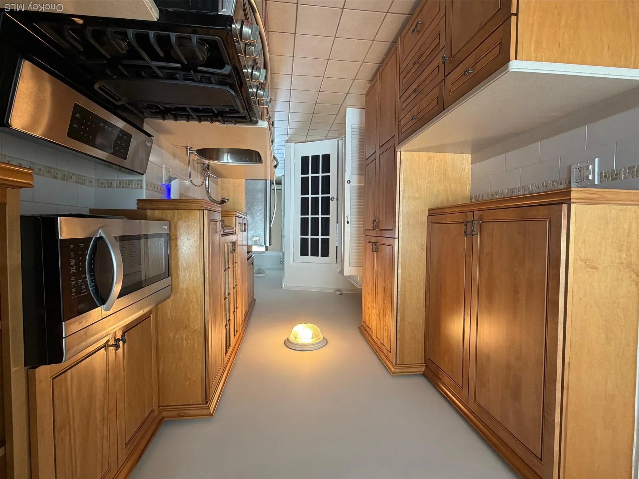 830 Shore Road, Long Beach, NY, 2 Rooms Rooms,1 BathroomBathrooms,Residential Lease,For Rent,Shore Road,0,1057737 830 Shore Road, Long Beach, NY, 2 Rooms Rooms,1 BathroomBathrooms,Residential Lease,For Rent,Shore Road,0,1057737