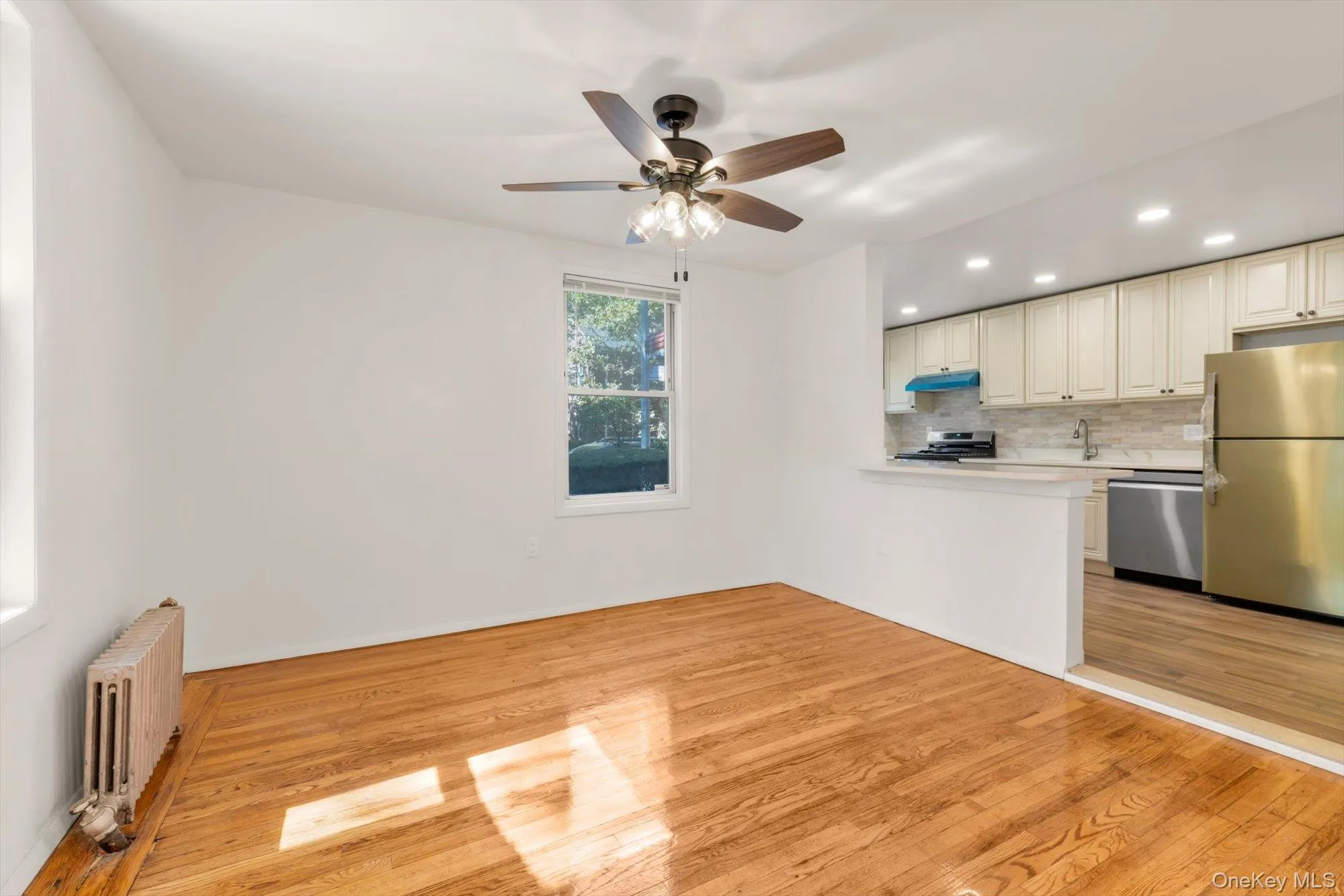 4401 Skillman Avenue, New York, NY, 4 Bedroom Bedrooms, 9 Room Rooms,2 BathroomBathrooms,Residential Lease,For Rent,Skillman,0,1057740 4401 Skillman Avenue, New York, NY, 4 Bedroom Bedrooms, 9 Room Rooms,2 BathroomBathrooms,Residential Lease,For Rent,Skillman,0,1057740