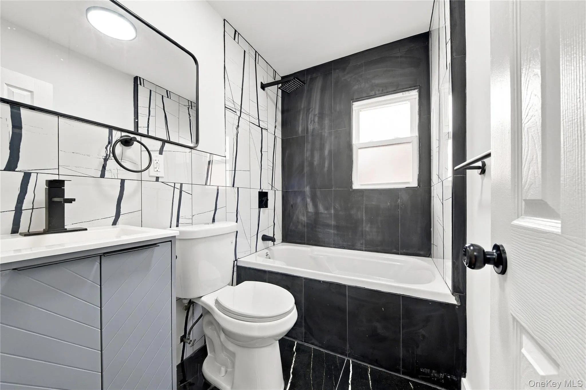 1977 Jackson Avenue, Hempstead, NY, 6 Bedrooms Bedrooms, 10 Rooms Rooms,3 BathroomsBathrooms,Residential,For Rent,Jackson,0,1057741 1977 Jackson Avenue, Hempstead, NY, 6 Bedrooms Bedrooms, 10 Rooms Rooms,3 BathroomsBathrooms,Residential,For Rent,Jackson,0,1057741