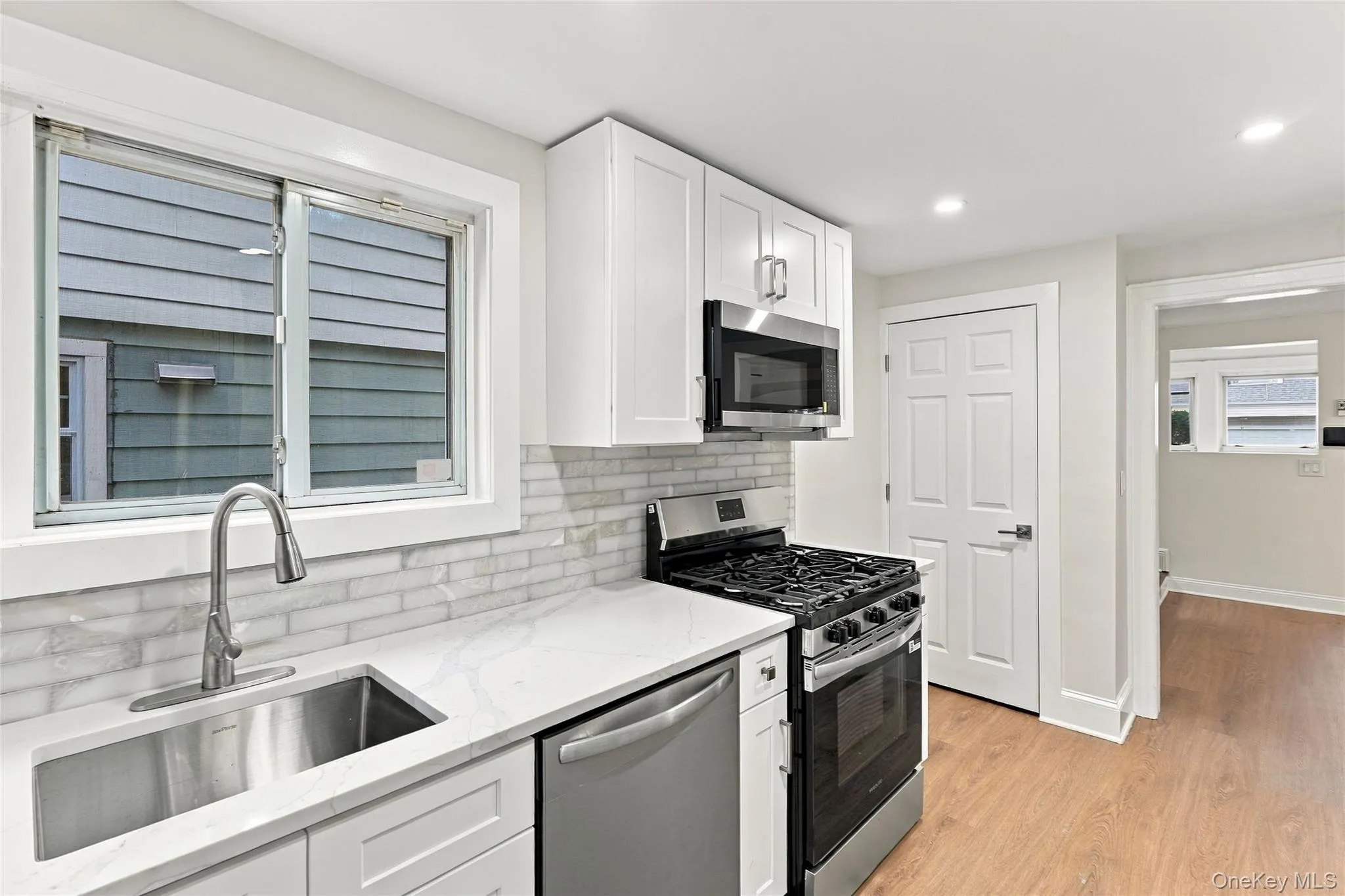 98 Willow Avenue, Hempstead, NY, 3 Bedrooms Bedrooms, 7 Rooms Rooms,1 BathroomBathrooms,Residential,For Rent,Willow,0,1057744 98 Willow Avenue, Hempstead, NY, 3 Bedrooms Bedrooms, 7 Rooms Rooms,1 BathroomBathrooms,Residential,For Rent,Willow,0,1057744