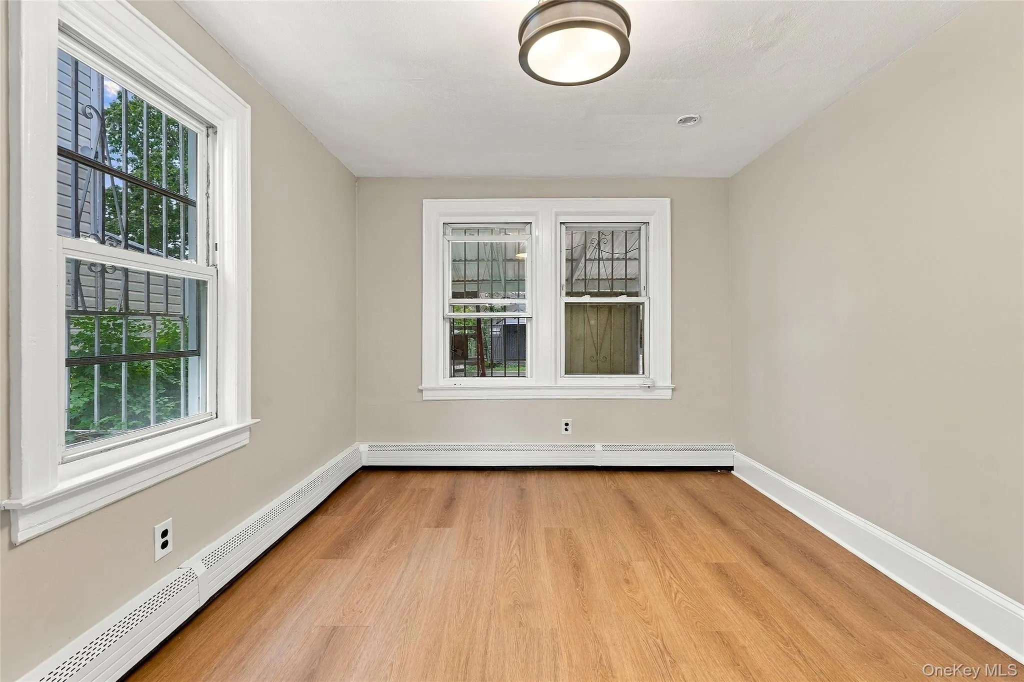 98 Willow Avenue, Hempstead, NY, 3 Bedrooms Bedrooms, 7 Rooms Rooms,1 BathroomBathrooms,Residential,For Rent,Willow,0,1057744 98 Willow Avenue, Hempstead, NY, 3 Bedrooms Bedrooms, 7 Rooms Rooms,1 BathroomBathrooms,Residential,For Rent,Willow,0,1057744