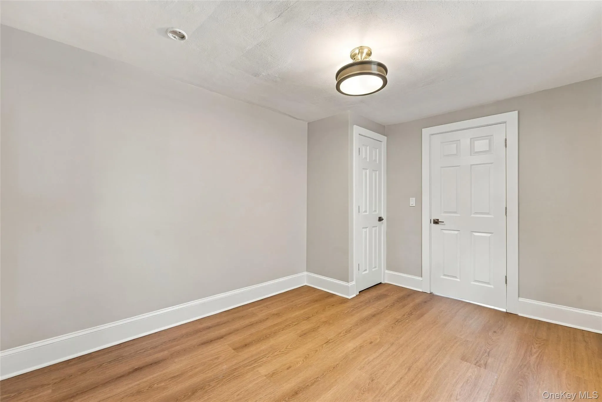 98 Willow Avenue, Hempstead, NY, 3 Bedrooms Bedrooms, 7 Rooms Rooms,1 BathroomBathrooms,Residential,For Rent,Willow,0,1057744 98 Willow Avenue, Hempstead, NY, 3 Bedrooms Bedrooms, 7 Rooms Rooms,1 BathroomBathrooms,Residential,For Rent,Willow,0,1057744