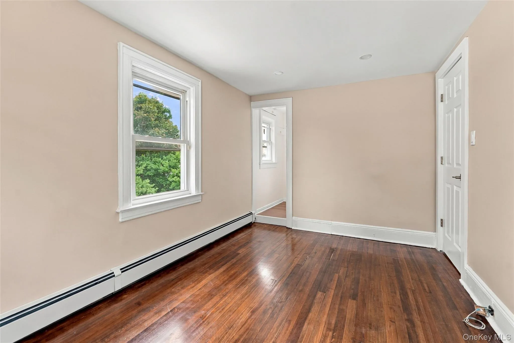 98 Willow Avenue, Hempstead, NY, 3 Bedrooms Bedrooms, 7 Rooms Rooms,1 BathroomBathrooms,Residential,For Rent,Willow,0,1057744 98 Willow Avenue, Hempstead, NY, 3 Bedrooms Bedrooms, 7 Rooms Rooms,1 BathroomBathrooms,Residential,For Rent,Willow,0,1057744