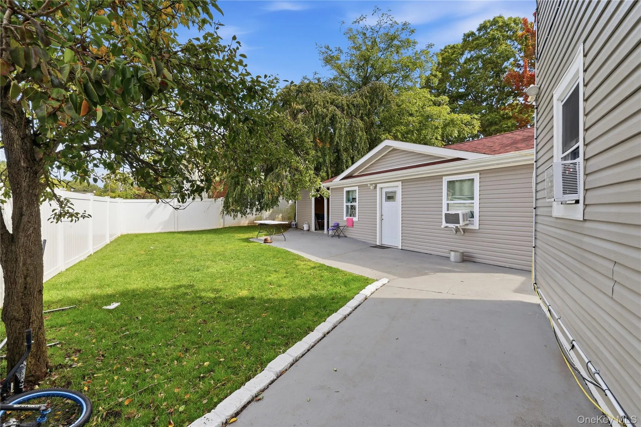 266 Riddle Street, Islip, NY, 6 Bedrooms Bedrooms, 14 Rooms Rooms,3 BathroomsBathrooms,Residential,For Rent,Riddle,0,1057745 266 Riddle Street, Islip, NY, 6 Bedrooms Bedrooms, 14 Rooms Rooms,3 BathroomsBathrooms,Residential,For Rent,Riddle,0,1057745