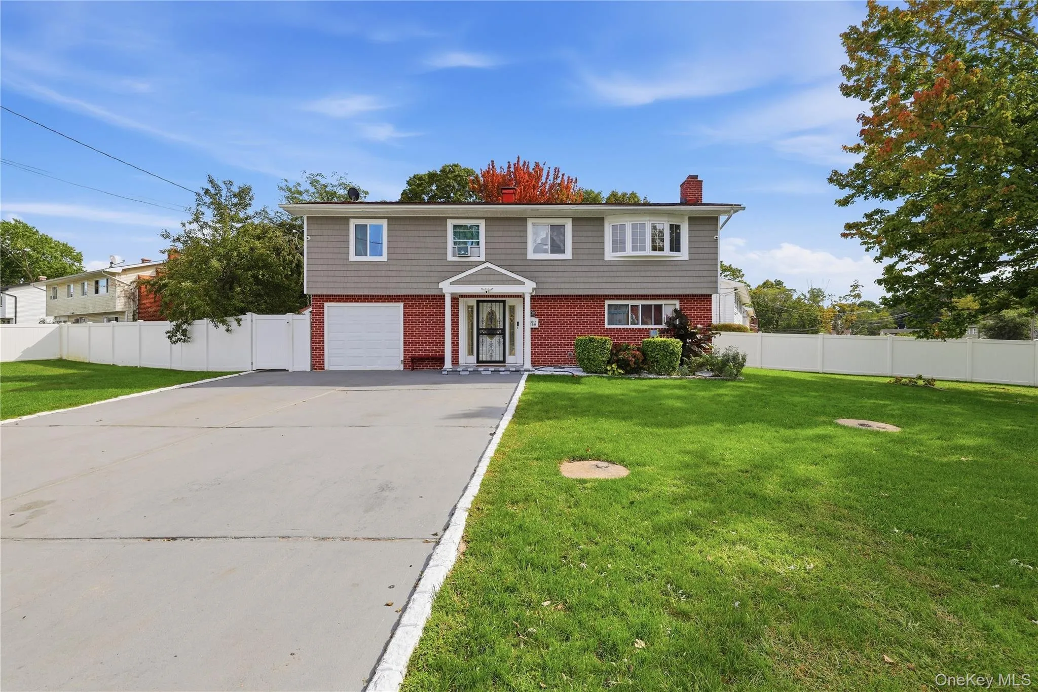 266 Riddle Street, Islip, NY, 6 Bedrooms Bedrooms, 14 Rooms Rooms,3 BathroomsBathrooms,Residential,For Rent,Riddle,0,1057745 266 Riddle Street, Islip, NY, 6 Bedrooms Bedrooms, 14 Rooms Rooms,3 BathroomsBathrooms,Residential,For Rent,Riddle,0,1057745