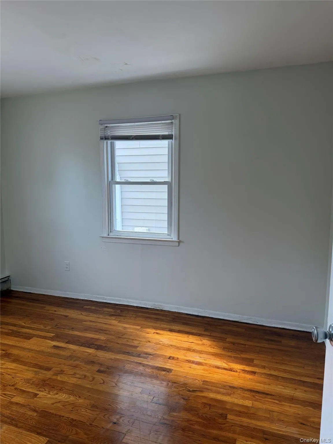 7 Jefferson Avenue, Hempstead, NY, 3 Bedrooms Bedrooms, 6 Rooms Rooms,1 BathroomBathrooms,Residential Lease,For Rent,Jefferson,0,1057746 7 Jefferson Avenue, Hempstead, NY, 3 Bedrooms Bedrooms, 6 Rooms Rooms,1 BathroomBathrooms,Residential Lease,For Rent,Jefferson,0,1057746
