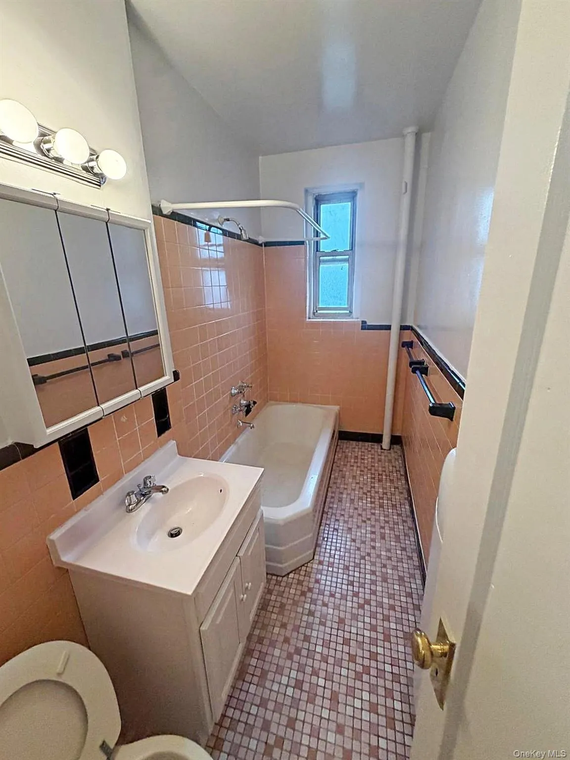 4115 45th Street, New York, NY, 3 Room Rooms,1 BathroomBathrooms,Residential Lease,For Rent,45th,0,1057747 4115 45th Street, New York, NY, 3 Room Rooms,1 BathroomBathrooms,Residential Lease,For Rent,45th,0,1057747