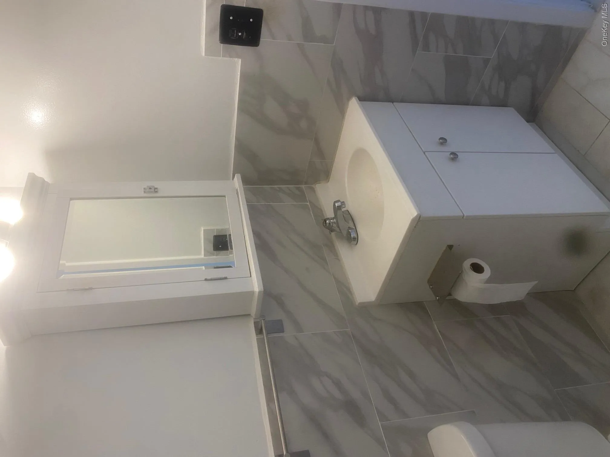 200 Hilton Avenue, Hempstead, NY, 3 Bedroom Bedrooms, 5 Room Rooms,2 BathroomBathrooms,Residential Lease,For Rent,Hilton,0,1057749 200 Hilton Avenue, Hempstead, NY, 3 Bedroom Bedrooms, 5 Room Rooms,2 BathroomBathrooms,Residential Lease,For Rent,Hilton,0,1057749