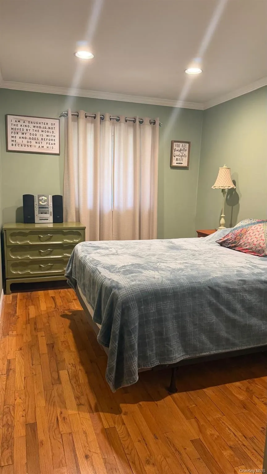 1 Tom’s Point Lane, North Hempstead, NY, 1 Bedroom Bedrooms, 4 Rooms Rooms,1 BathroomBathrooms,Residential,For Rent,Tom’s Point Lane,0,1057757 1 Tom’s Point Lane, North Hempstead, NY, 1 Bedroom Bedrooms, 4 Rooms Rooms,1 BathroomBathrooms,Residential,For Rent,Tom’s Point Lane,0,1057757