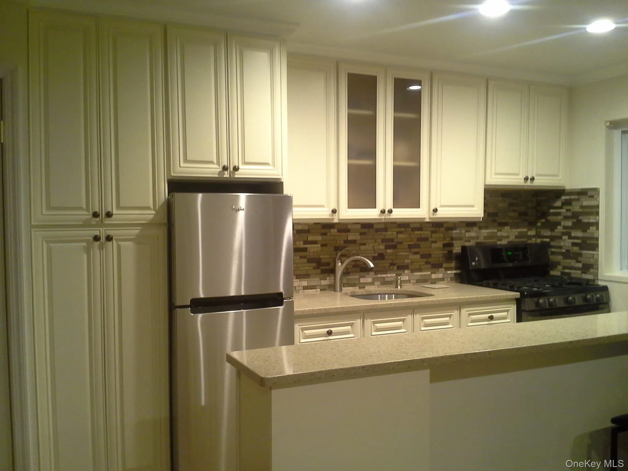 1 Tom’s Point Lane, North Hempstead, NY, 1 Bedroom Bedrooms, 4 Rooms Rooms,1 BathroomBathrooms,Residential,For Rent,Tom’s Point Lane,0,1057757 1 Tom’s Point Lane, North Hempstead, NY, 1 Bedroom Bedrooms, 4 Rooms Rooms,1 BathroomBathrooms,Residential,For Rent,Tom’s Point Lane,0,1057757